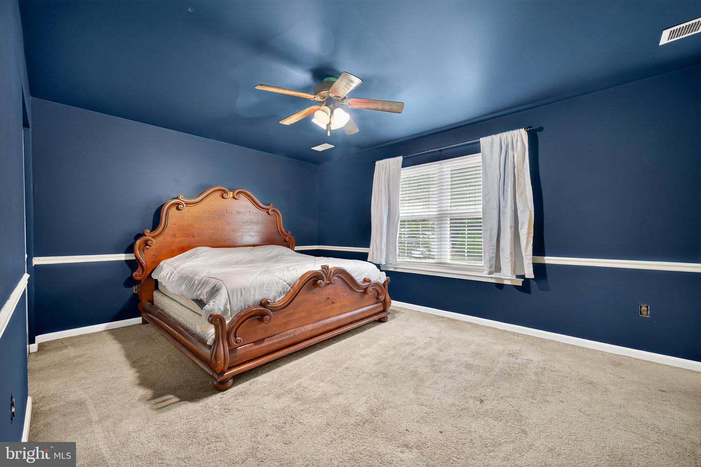 902 OLD RIVER WAY CT, STERLING, Virginia 20164, 3 Bedrooms Bedrooms, ,2 BathroomsBathrooms,Residential,For sale,902 OLD RIVER WAY CT,VALO2100216 MLS # VALO2100216