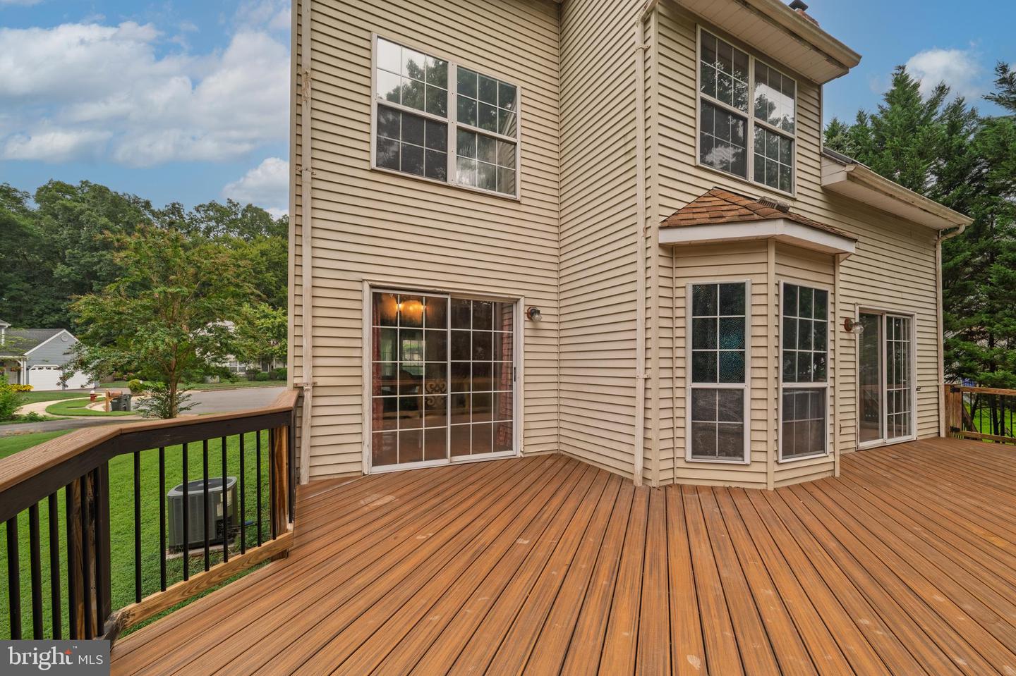 902 OLD RIVER WAY CT, STERLING, Virginia 20164, 3 Bedrooms Bedrooms, ,2 BathroomsBathrooms,Residential,For sale,902 OLD RIVER WAY CT,VALO2100216 MLS # VALO2100216