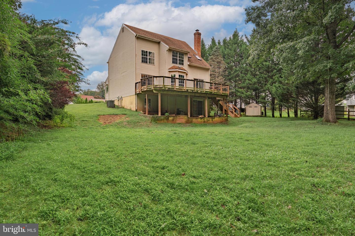 902 OLD RIVER WAY CT, STERLING, Virginia 20164, 3 Bedrooms Bedrooms, ,2 BathroomsBathrooms,Residential,For sale,902 OLD RIVER WAY CT,VALO2100216 MLS # VALO2100216