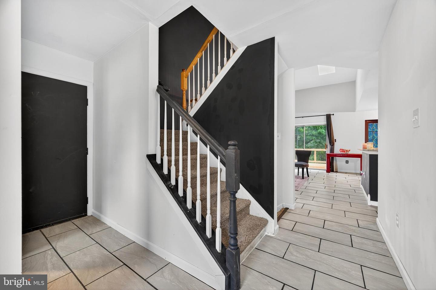 902 OLD RIVER WAY CT, STERLING, Virginia 20164, 3 Bedrooms Bedrooms, ,2 BathroomsBathrooms,Residential,For sale,902 OLD RIVER WAY CT,VALO2100216 MLS # VALO2100216