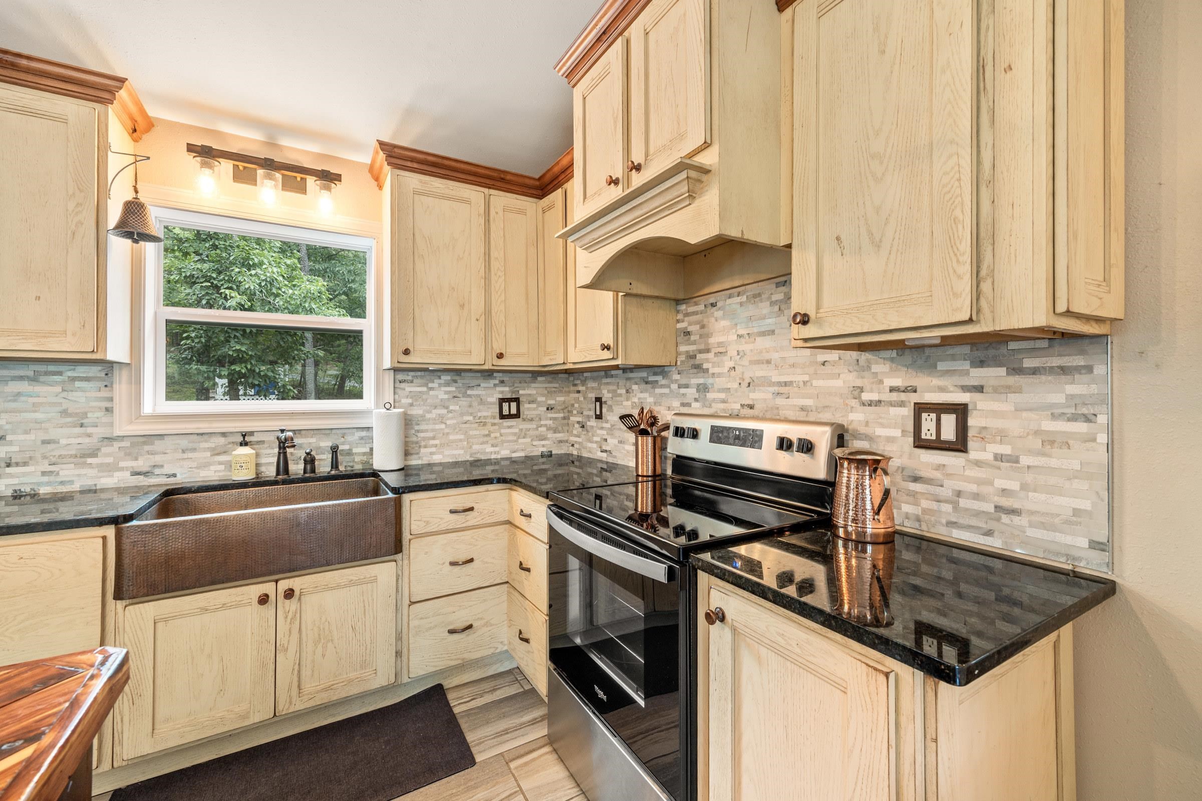 1135 HEPNER RD, MOUNT JACKSON, Virginia 22842, 5 Bedrooms Bedrooms, ,2 BathroomsBathrooms,Residential,1135 HEPNER RD,668105 MLS # 668105