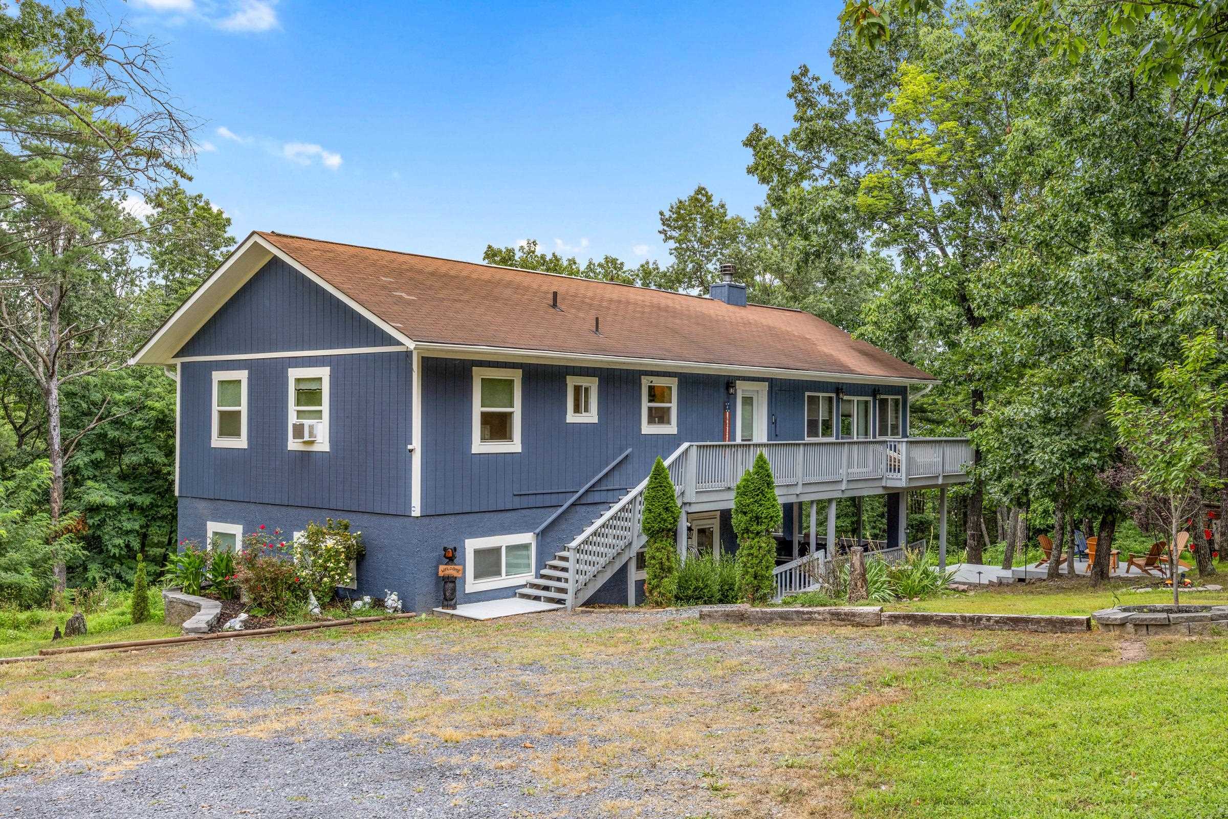 1135 HEPNER RD, MOUNT JACKSON, Virginia 22842, 5 Bedrooms Bedrooms, ,2 BathroomsBathrooms,Residential,1135 HEPNER RD,668105 MLS # 668105