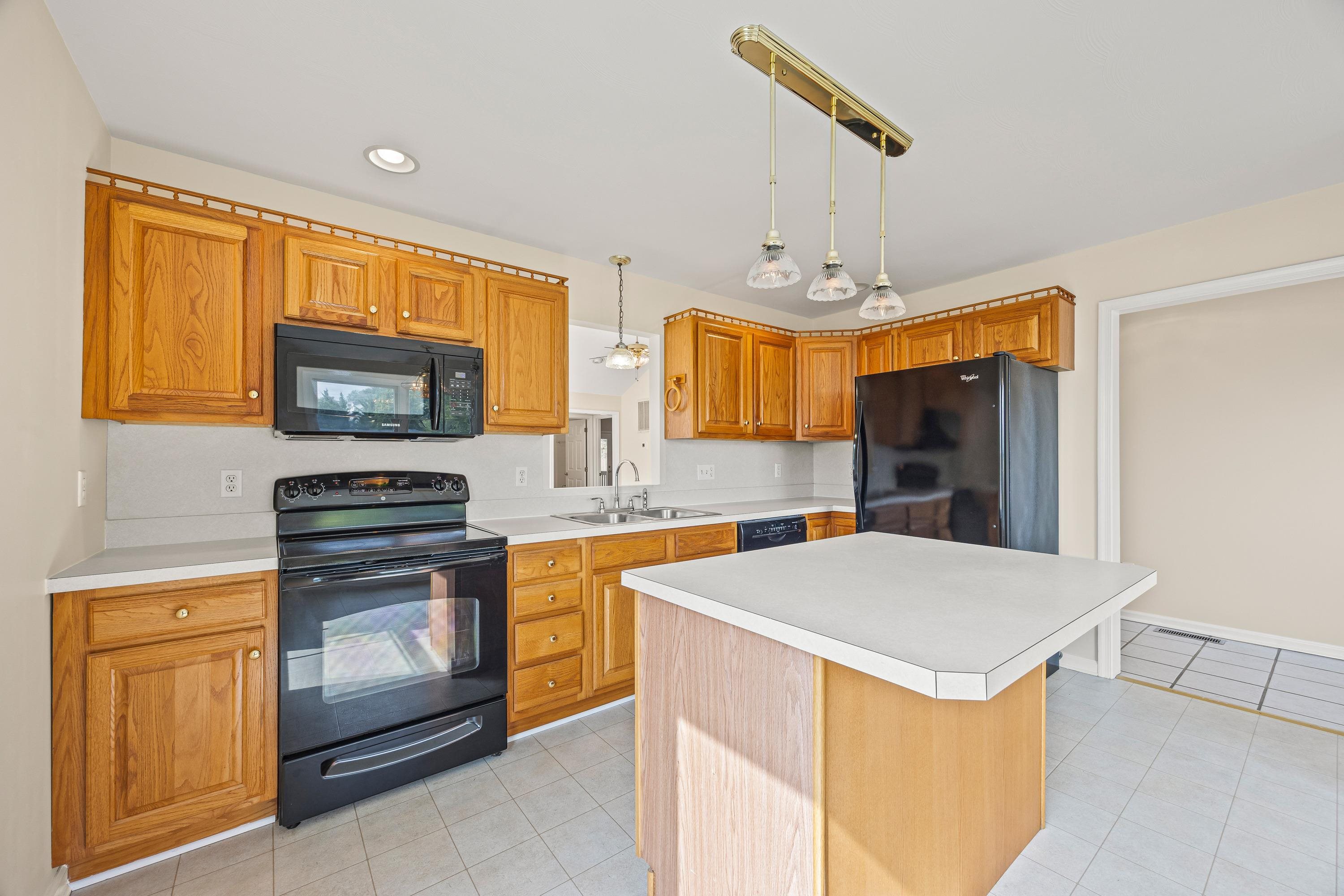 412 DIANA CT, ROCKINGHAM, Virginia 22801, 2 Bedrooms Bedrooms, ,2 BathroomsBathrooms,Residential,412 DIANA CT,668106 MLS # 668106