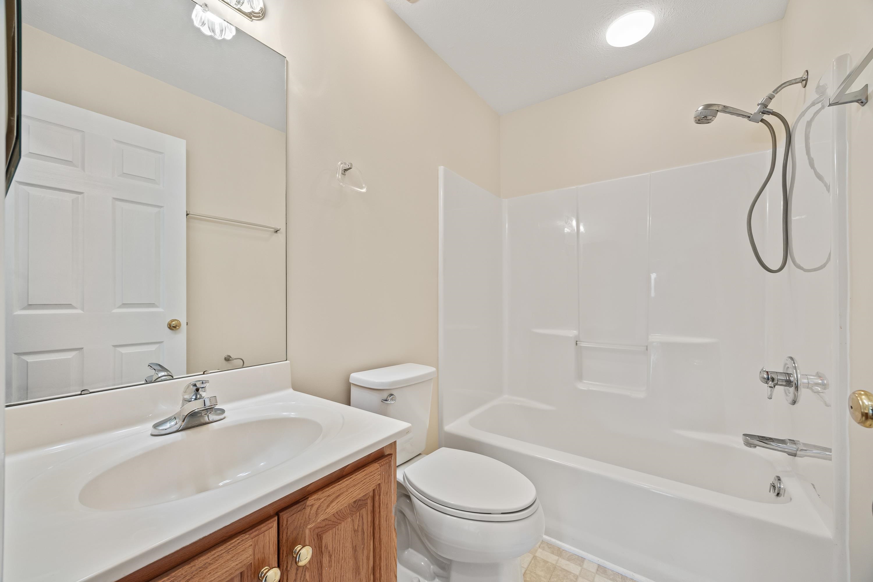 412 DIANA CT, ROCKINGHAM, Virginia 22801, 2 Bedrooms Bedrooms, ,2 BathroomsBathrooms,Residential,412 DIANA CT,668106 MLS # 668106