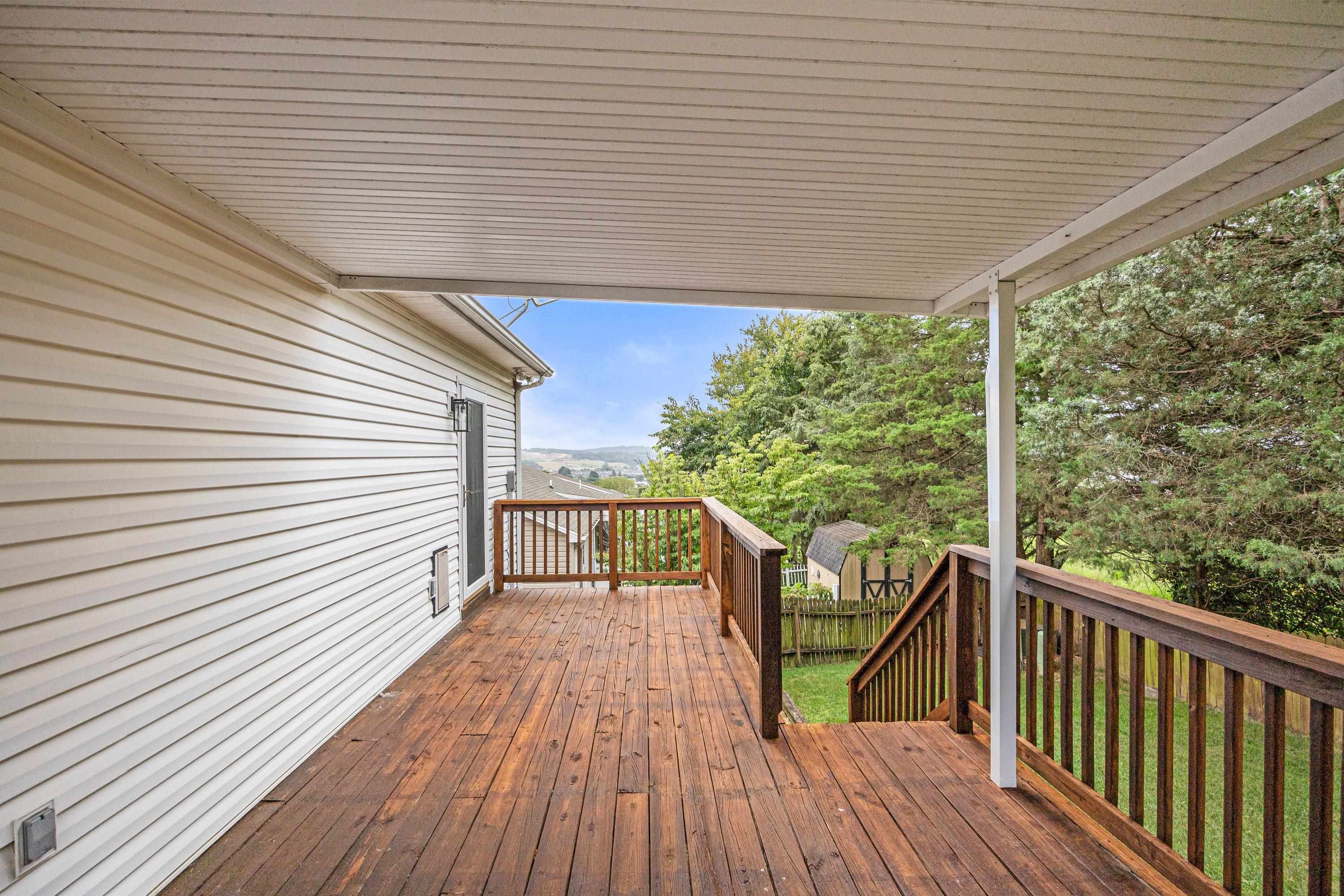 412 DIANA CT, ROCKINGHAM, Virginia 22801, 2 Bedrooms Bedrooms, ,2 BathroomsBathrooms,Residential,412 DIANA CT,668106 MLS # 668106