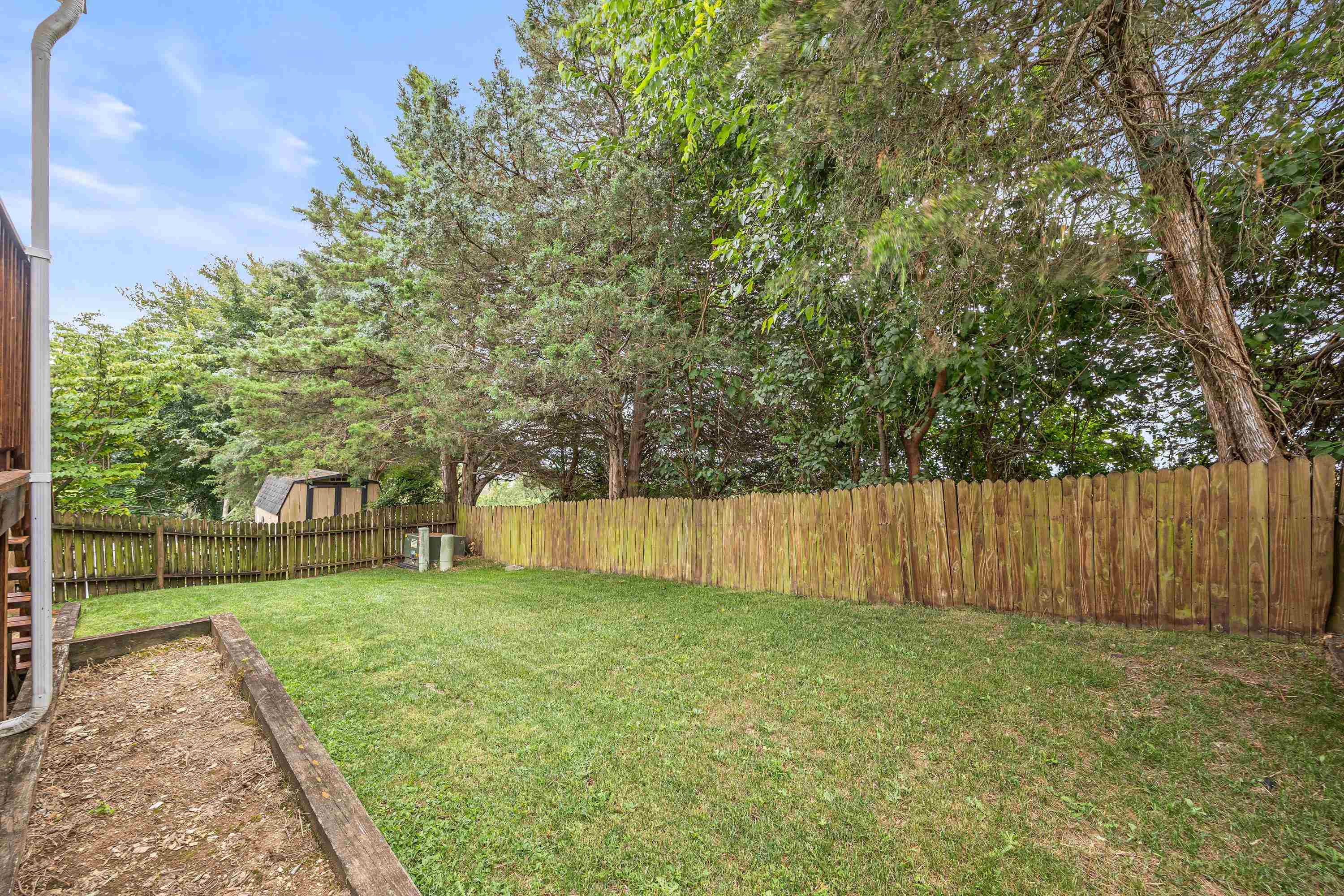 412 DIANA CT, ROCKINGHAM, Virginia 22801, 2 Bedrooms Bedrooms, ,2 BathroomsBathrooms,Residential,412 DIANA CT,668106 MLS # 668106