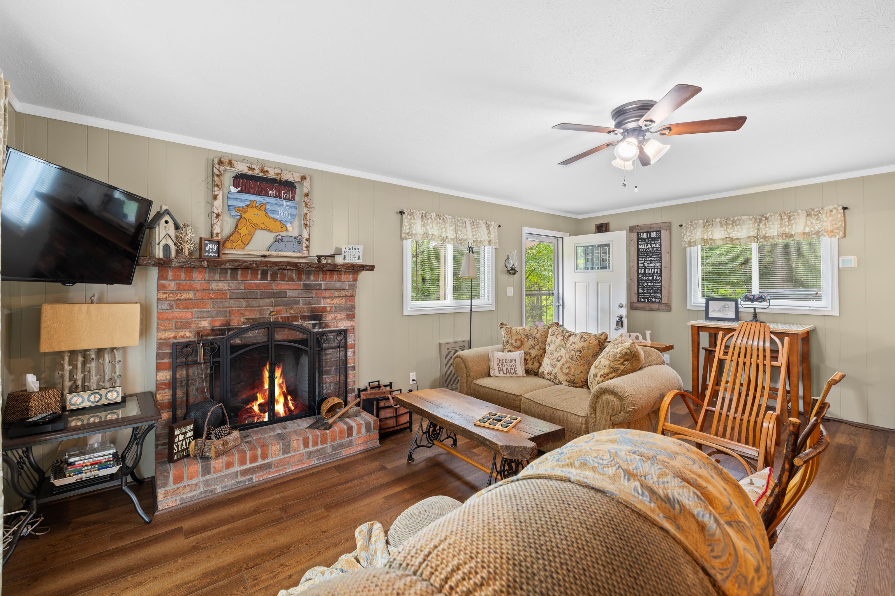 112 JUDD LN, MOUNT JACKSON, Virginia 22842, 2 Bedrooms Bedrooms, ,2 BathroomsBathrooms,Residential,112 JUDD LN,668109 MLS # 668109