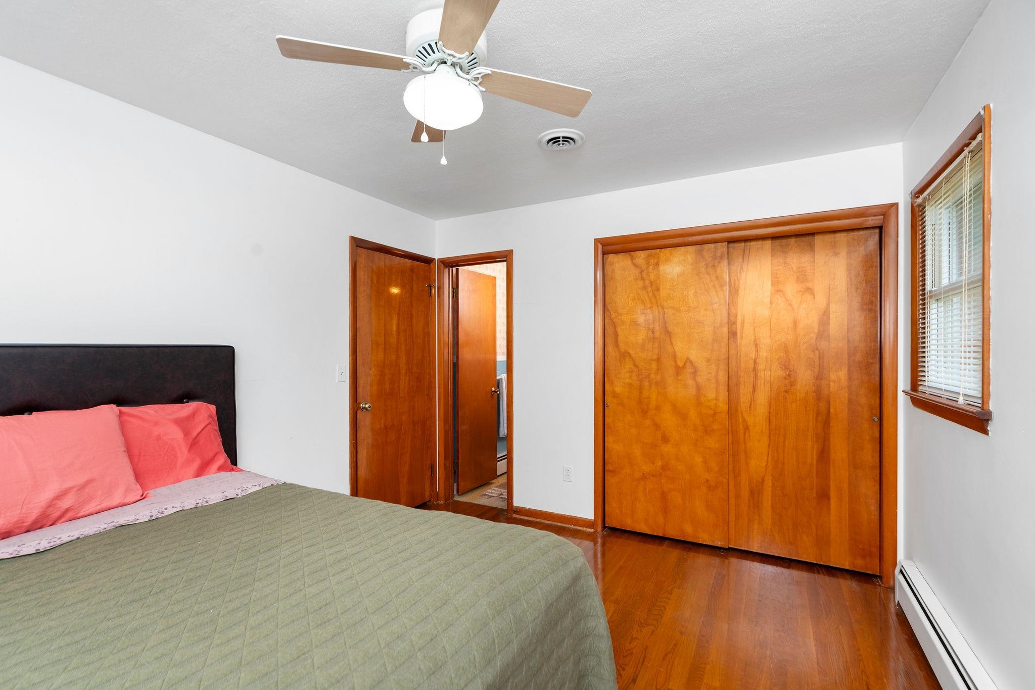 87 INDIAN RIDGE RD, GREENVILLE, Virginia 24440, 3 Bedrooms Bedrooms, ,1 BathroomBathrooms,Residential,87 INDIAN RIDGE RD,668110 MLS # 668110