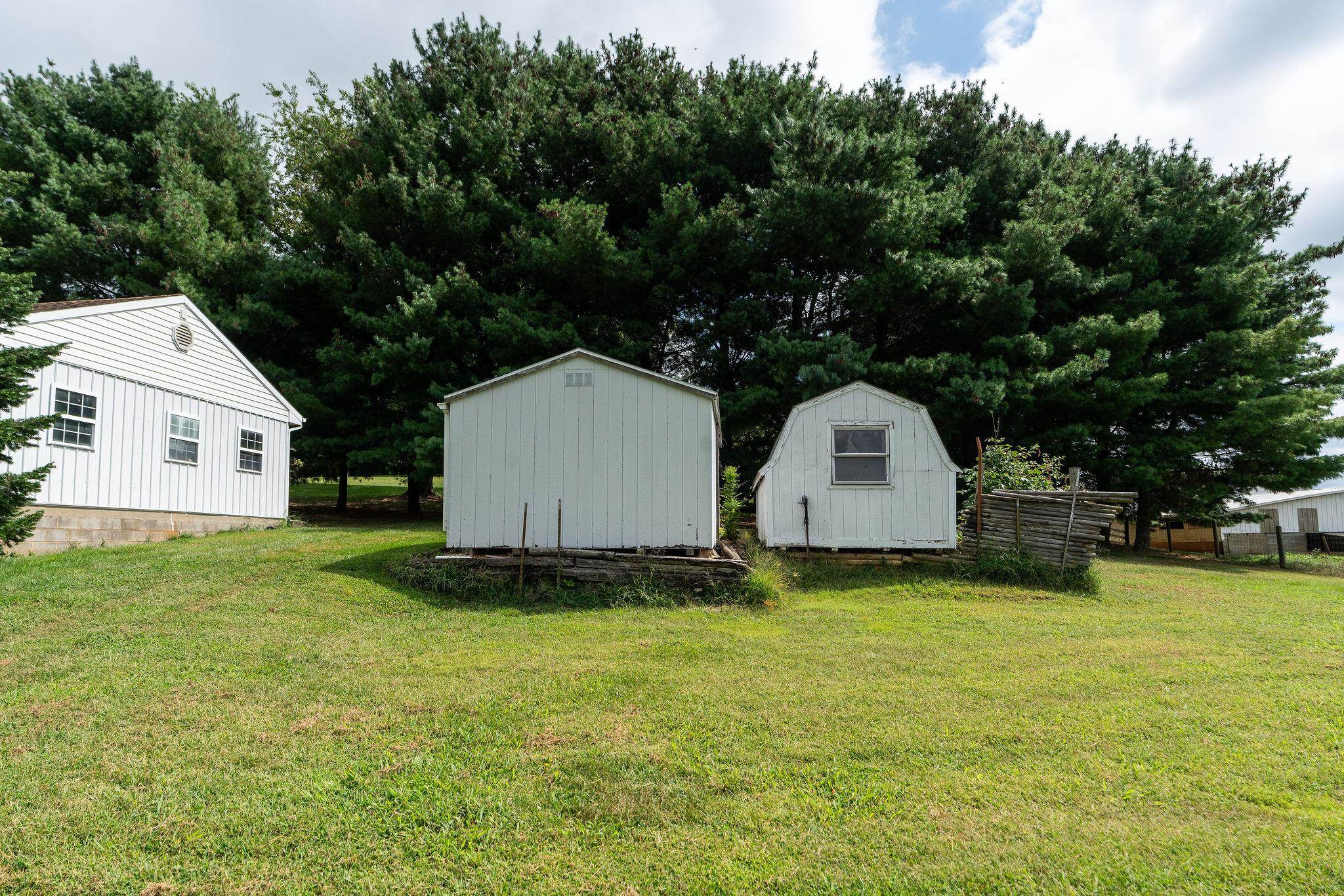 87 INDIAN RIDGE RD, GREENVILLE, Virginia 24440, 3 Bedrooms Bedrooms, ,1 BathroomBathrooms,Residential,87 INDIAN RIDGE RD,668110 MLS # 668110