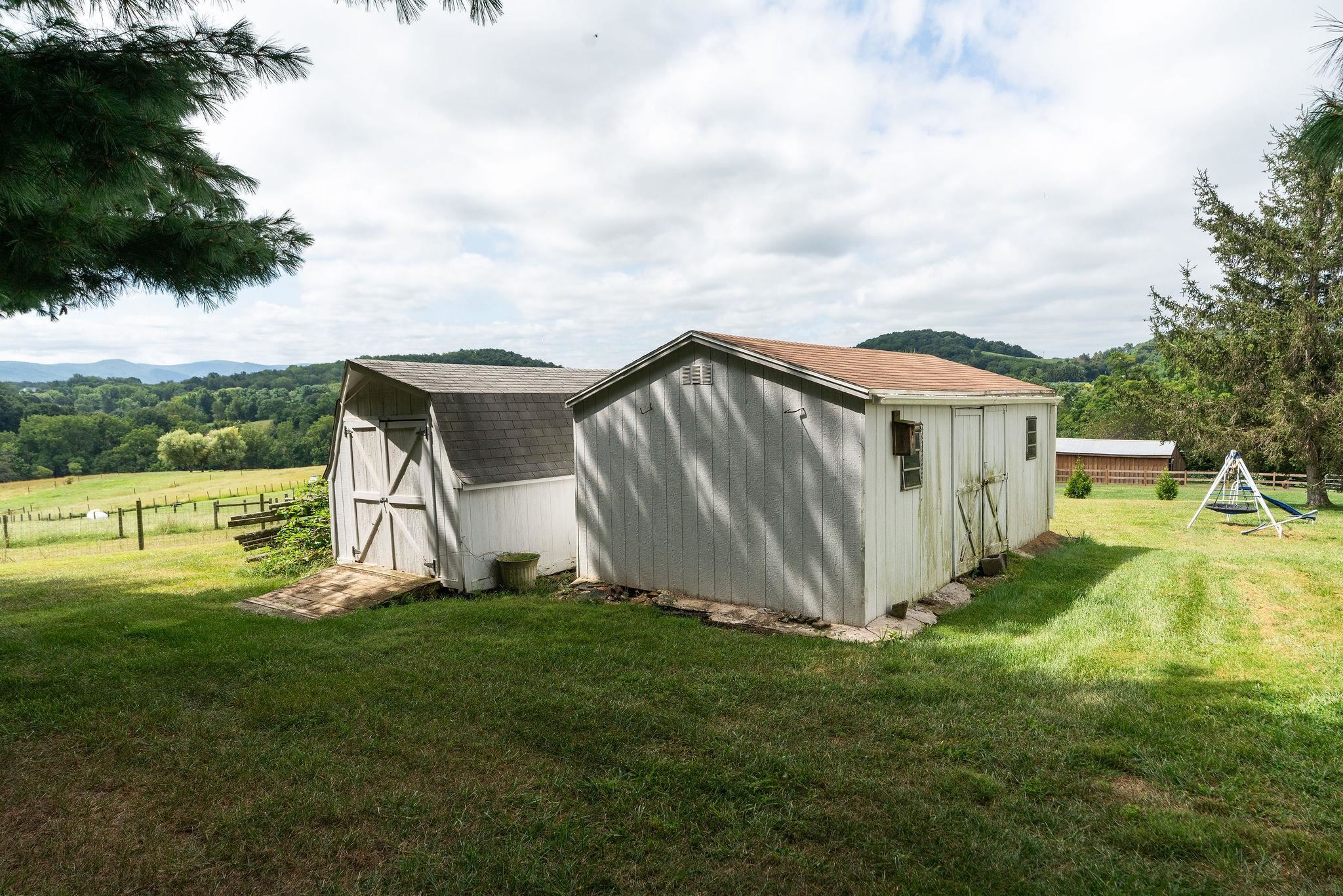 87 INDIAN RIDGE RD, GREENVILLE, Virginia 24440, 3 Bedrooms Bedrooms, ,1 BathroomBathrooms,Residential,87 INDIAN RIDGE RD,668110 MLS # 668110