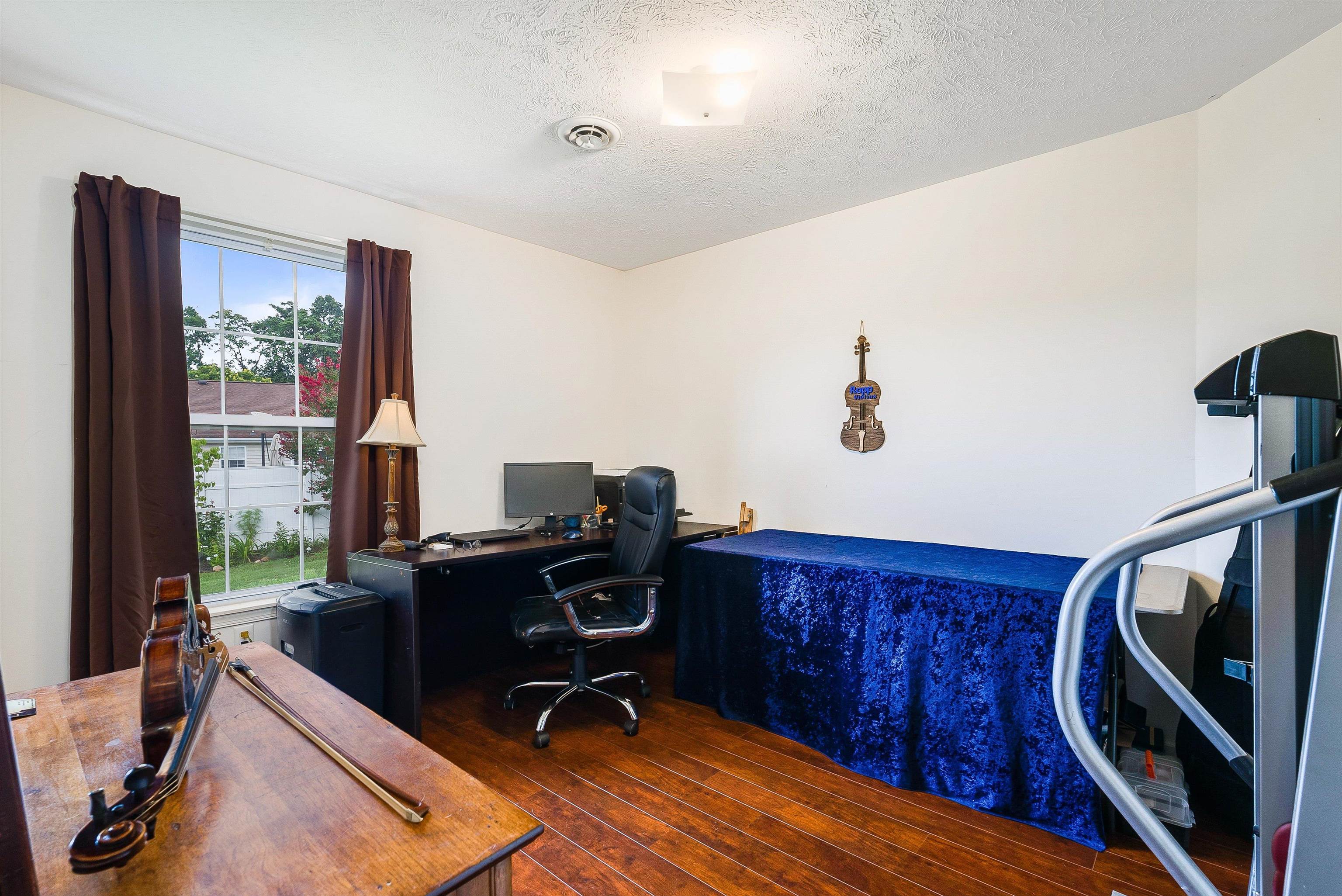 305 LANCELOT LN, STAUNTON, Virginia 24401, 3 Bedrooms Bedrooms, ,2 BathroomsBathrooms,Residential,305 LANCELOT LN,668113 MLS # 668113