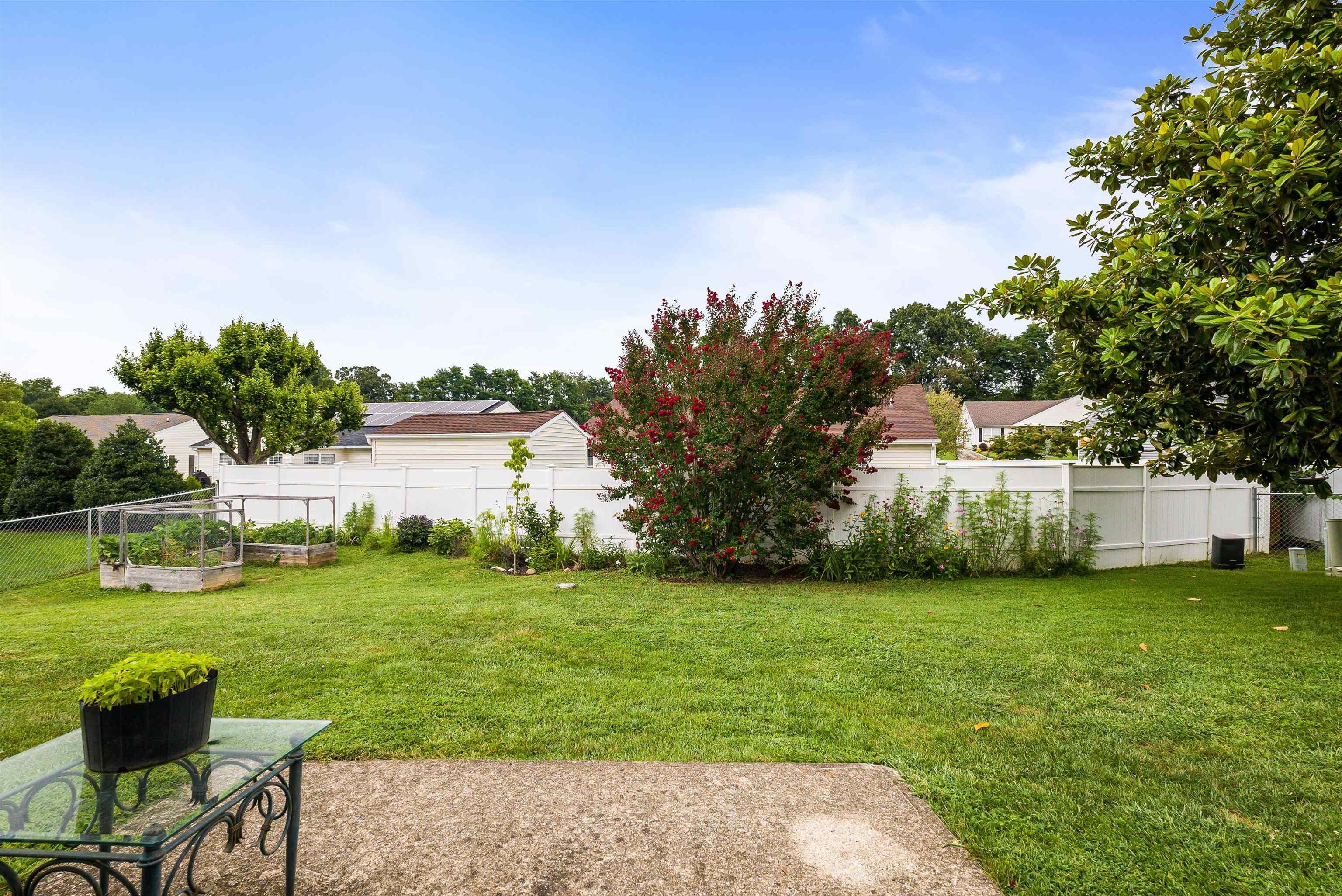 305 LANCELOT LN, STAUNTON, Virginia 24401, 3 Bedrooms Bedrooms, ,2 BathroomsBathrooms,Residential,305 LANCELOT LN,668113 MLS # 668113
