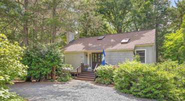 213 TURKEY RIDGE RD, CHARLOTTESVILLE, Virginia 22903, 3 Bedrooms Bedrooms, ,2 BathroomsBathrooms,Residential,213 TURKEY RIDGE RD,668114 MLS # 668114