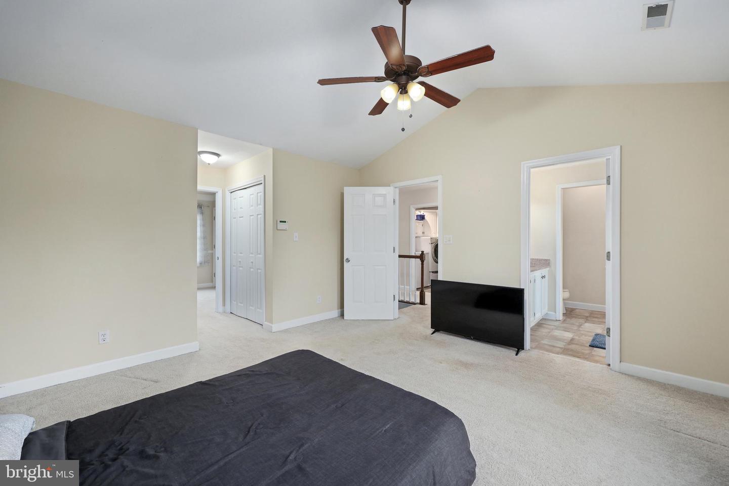 79 MELANIE HOLLOW LN, FREDERICKSBURG, Virginia 22405, 4 Bedrooms Bedrooms, ,3 BathroomsBathrooms,Residential,For sale,79 MELANIE HOLLOW LN,VAST2040508 MLS # VAST2040508