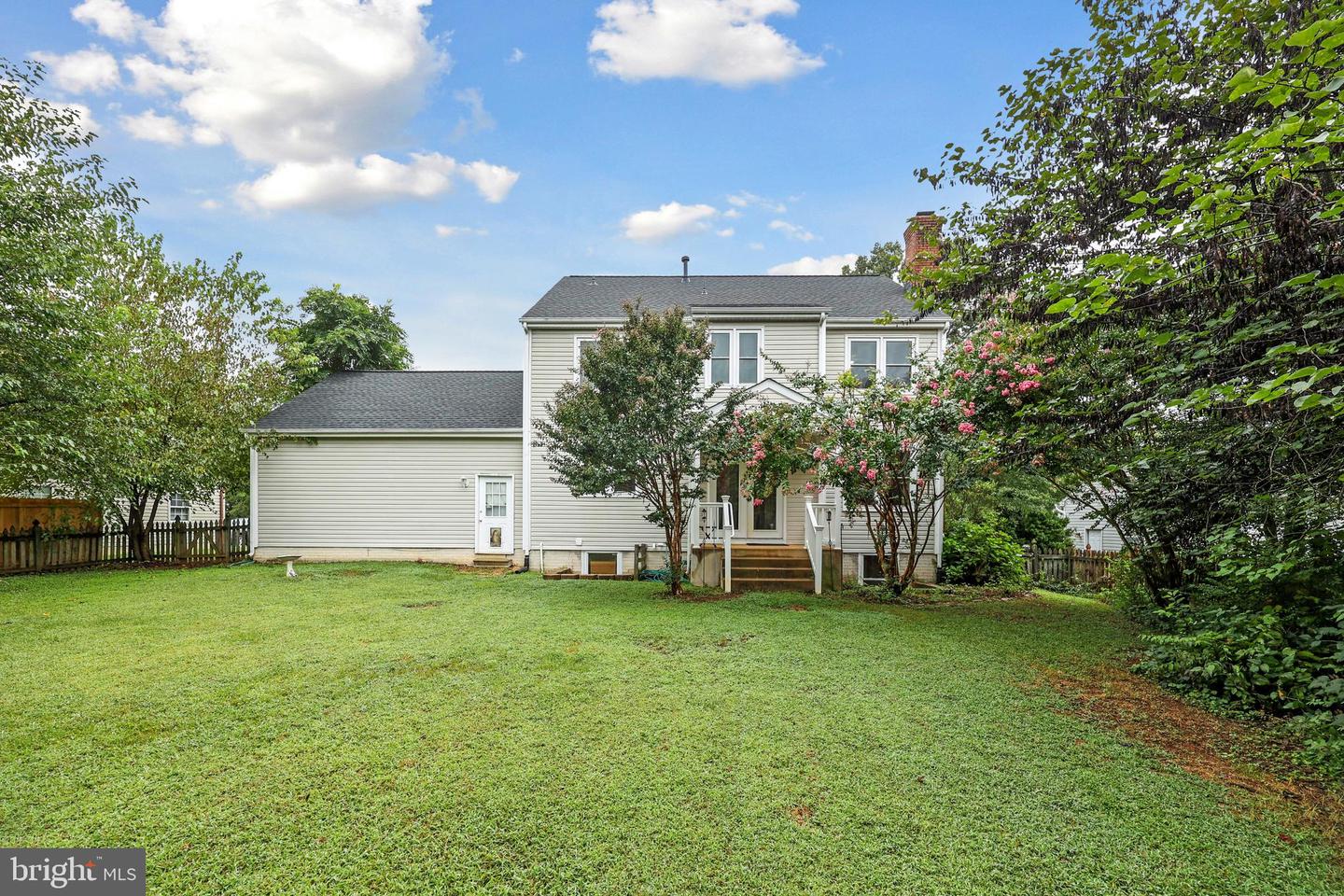 79 MELANIE HOLLOW LN, FREDERICKSBURG, Virginia 22405, 4 Bedrooms Bedrooms, ,3 BathroomsBathrooms,Residential,For sale,79 MELANIE HOLLOW LN,VAST2040508 MLS # VAST2040508