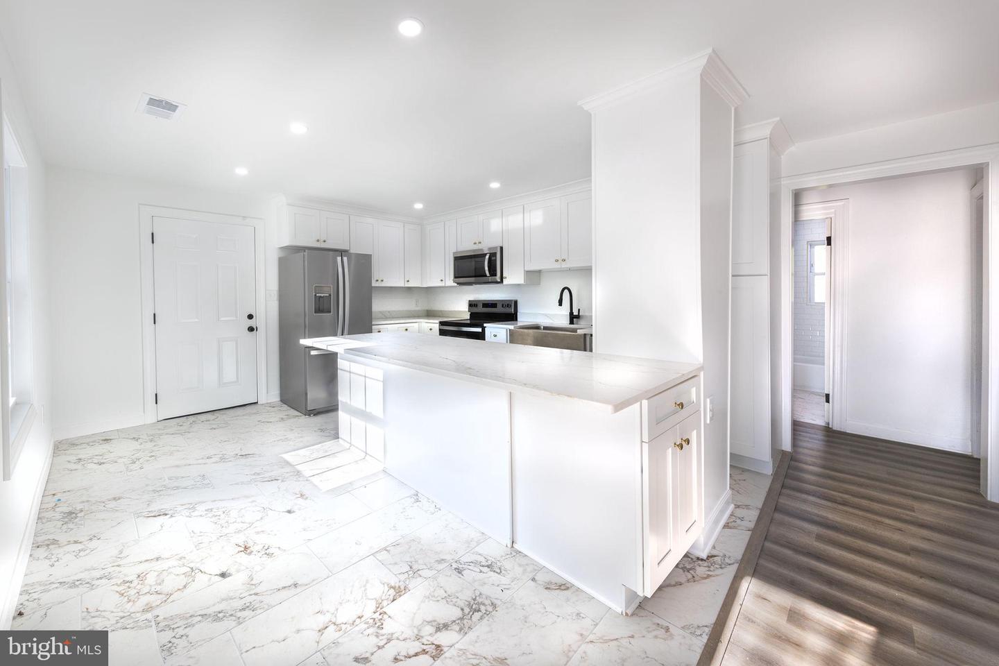 4816 EDWARDS ST, ALEXANDRIA, Virginia 22312, 7 Bedrooms Bedrooms, 11 Rooms Rooms,4 BathroomsBathrooms,Residential,For sale,4816 EDWARDS ST,VAFX2259104 MLS # VAFX2259104