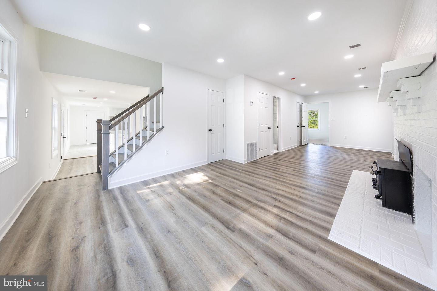 4816 EDWARDS ST, ALEXANDRIA, Virginia 22312, 7 Bedrooms Bedrooms, 11 Rooms Rooms,4 BathroomsBathrooms,Residential,For sale,4816 EDWARDS ST,VAFX2259104 MLS # VAFX2259104