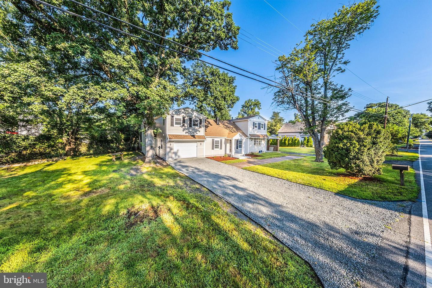 4816 EDWARDS ST, ALEXANDRIA, Virginia 22312, 7 Bedrooms Bedrooms, 11 Rooms Rooms,4 BathroomsBathrooms,Residential,For sale,4816 EDWARDS ST,VAFX2259104 MLS # VAFX2259104