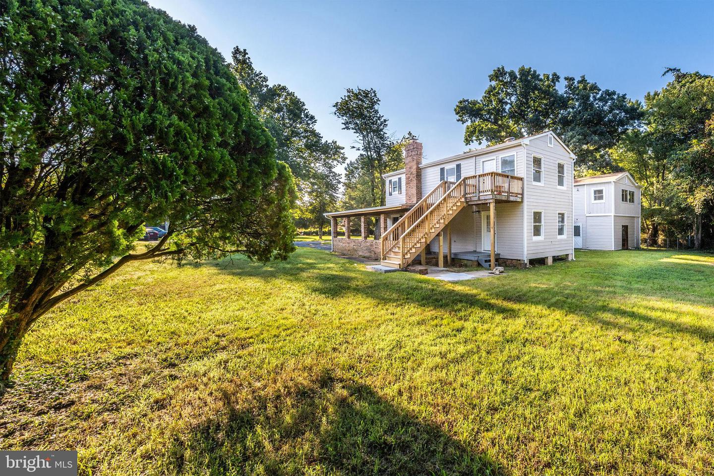 4816 EDWARDS ST, ALEXANDRIA, Virginia 22312, 7 Bedrooms Bedrooms, 11 Rooms Rooms,4 BathroomsBathrooms,Residential,For sale,4816 EDWARDS ST,VAFX2259104 MLS # VAFX2259104