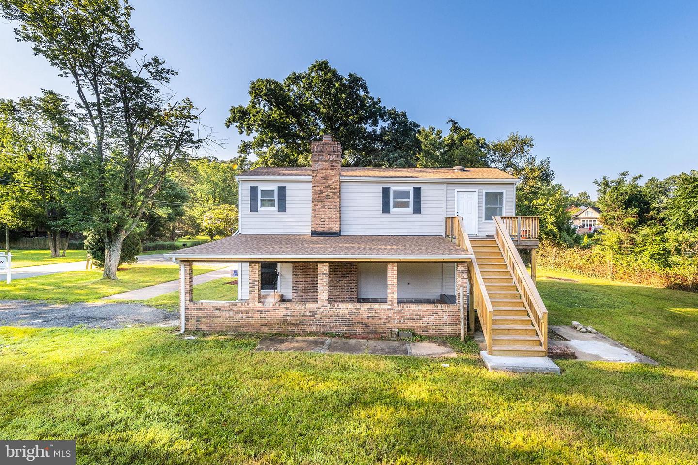 4816 EDWARDS ST, ALEXANDRIA, Virginia 22312, 7 Bedrooms Bedrooms, 11 Rooms Rooms,4 BathroomsBathrooms,Residential,For sale,4816 EDWARDS ST,VAFX2259104 MLS # VAFX2259104