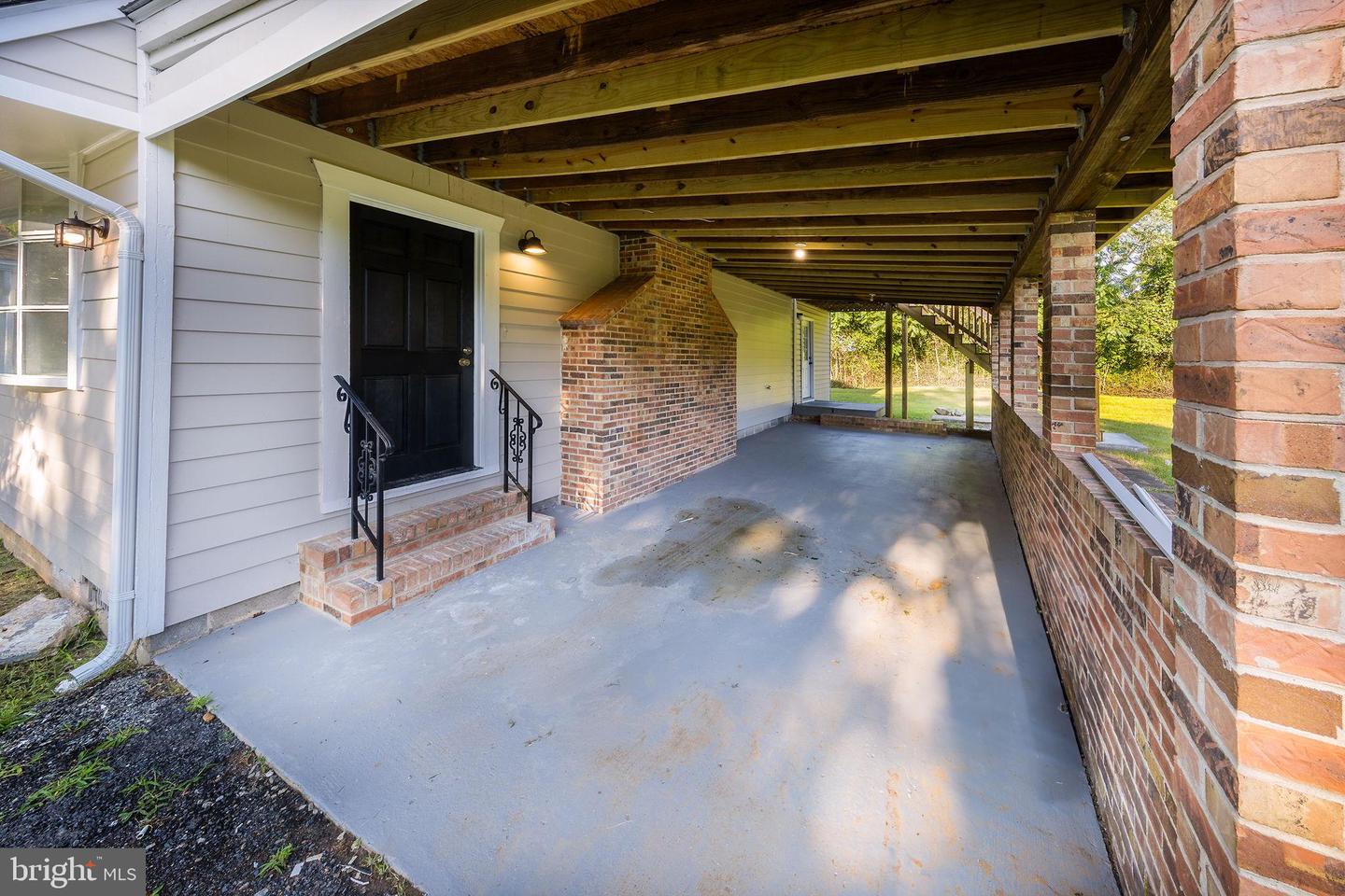 4816 EDWARDS ST, ALEXANDRIA, Virginia 22312, 7 Bedrooms Bedrooms, 11 Rooms Rooms,4 BathroomsBathrooms,Residential,For sale,4816 EDWARDS ST,VAFX2259104 MLS # VAFX2259104