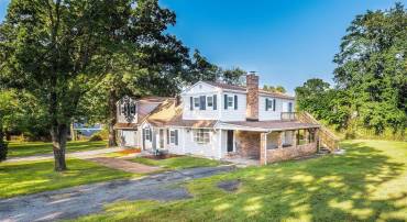 4816 EDWARDS ST, ALEXANDRIA, Virginia 22312, 7 Bedrooms Bedrooms, 11 Rooms Rooms,4 BathroomsBathrooms,Residential,For sale,4816 EDWARDS ST,VAFX2259104 MLS # VAFX2259104