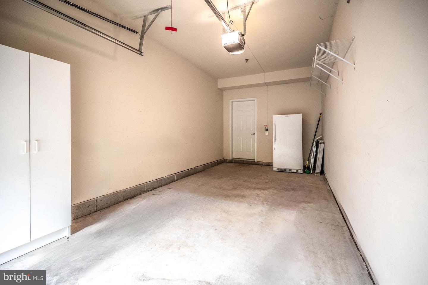 7880 ROLLING WOODS CT #204, SPRINGFIELD, Virginia 22152, 2 Bedrooms Bedrooms, 7 Rooms Rooms,2 BathroomsBathrooms,Residential,For sale,7880 ROLLING WOODS CT #204,VAFX2259570 MLS # VAFX2259570
