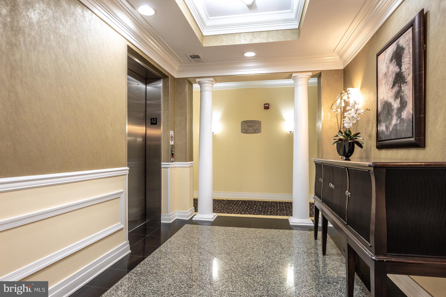 7880 ROLLING WOODS CT #204, SPRINGFIELD, Virginia 22152, 2 Bedrooms Bedrooms, 7 Rooms Rooms,2 BathroomsBathrooms,Residential,For sale,7880 ROLLING WOODS CT #204,VAFX2259570 MLS # VAFX2259570
