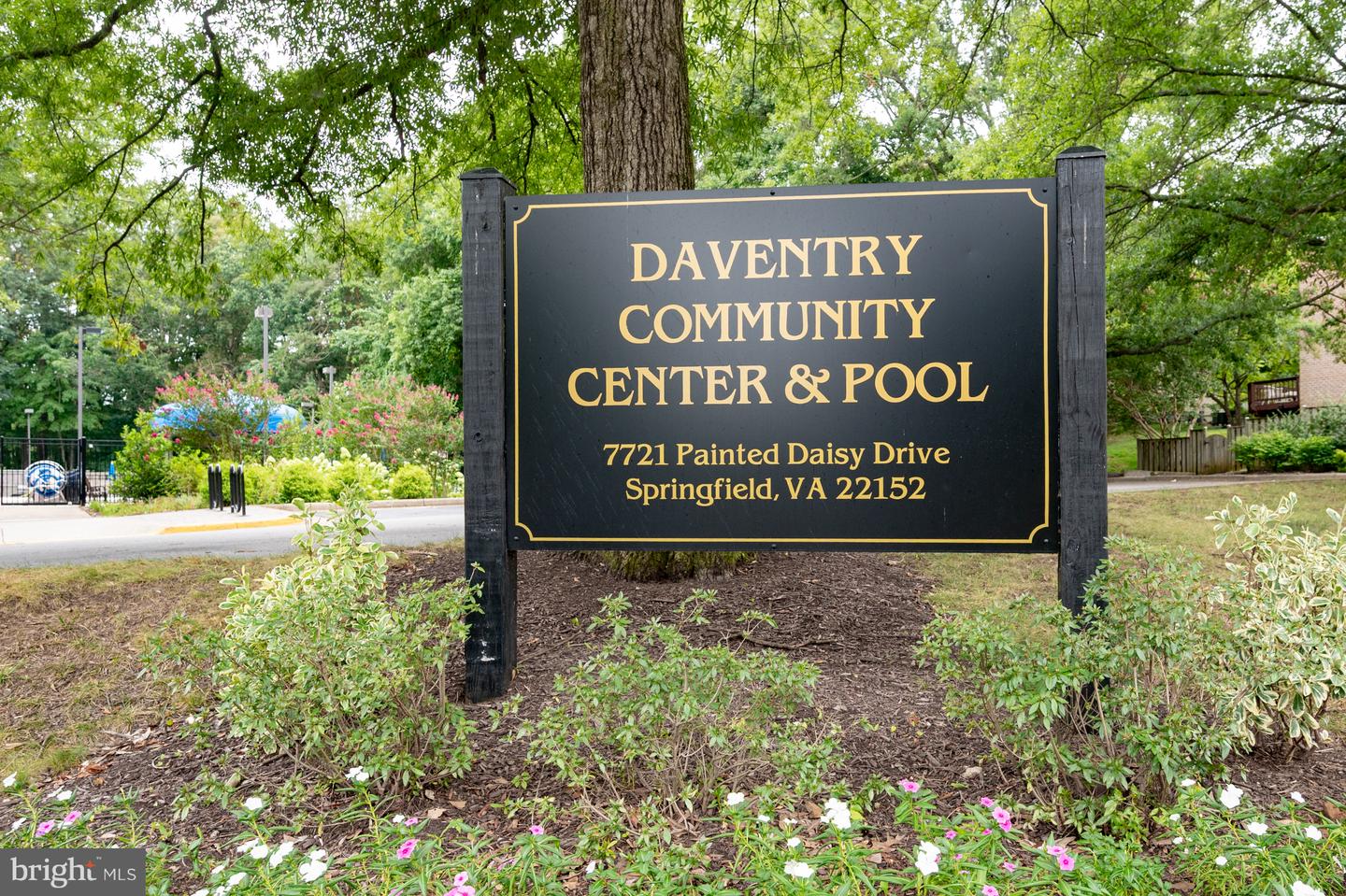 7880 ROLLING WOODS CT #204, SPRINGFIELD, Virginia 22152, 2 Bedrooms Bedrooms, 7 Rooms Rooms,2 BathroomsBathrooms,Residential,For sale,7880 ROLLING WOODS CT #204,VAFX2259570 MLS # VAFX2259570