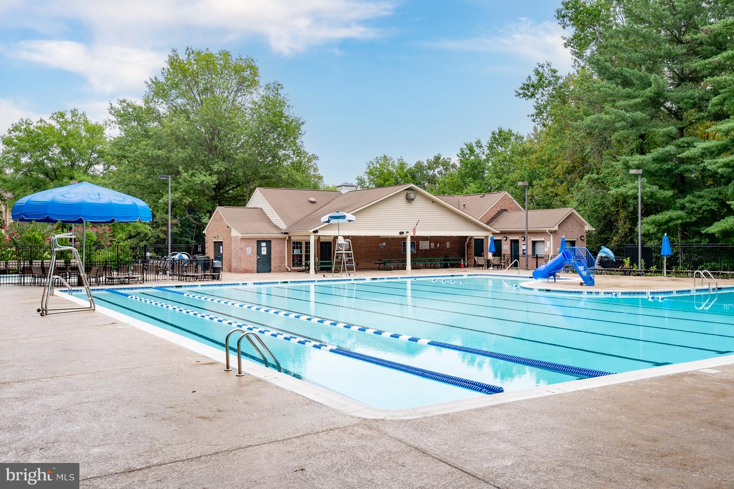 7880 ROLLING WOODS CT #204, SPRINGFIELD, Virginia 22152, 2 Bedrooms Bedrooms, 7 Rooms Rooms,2 BathroomsBathrooms,Residential,For sale,7880 ROLLING WOODS CT #204,VAFX2259570 MLS # VAFX2259570