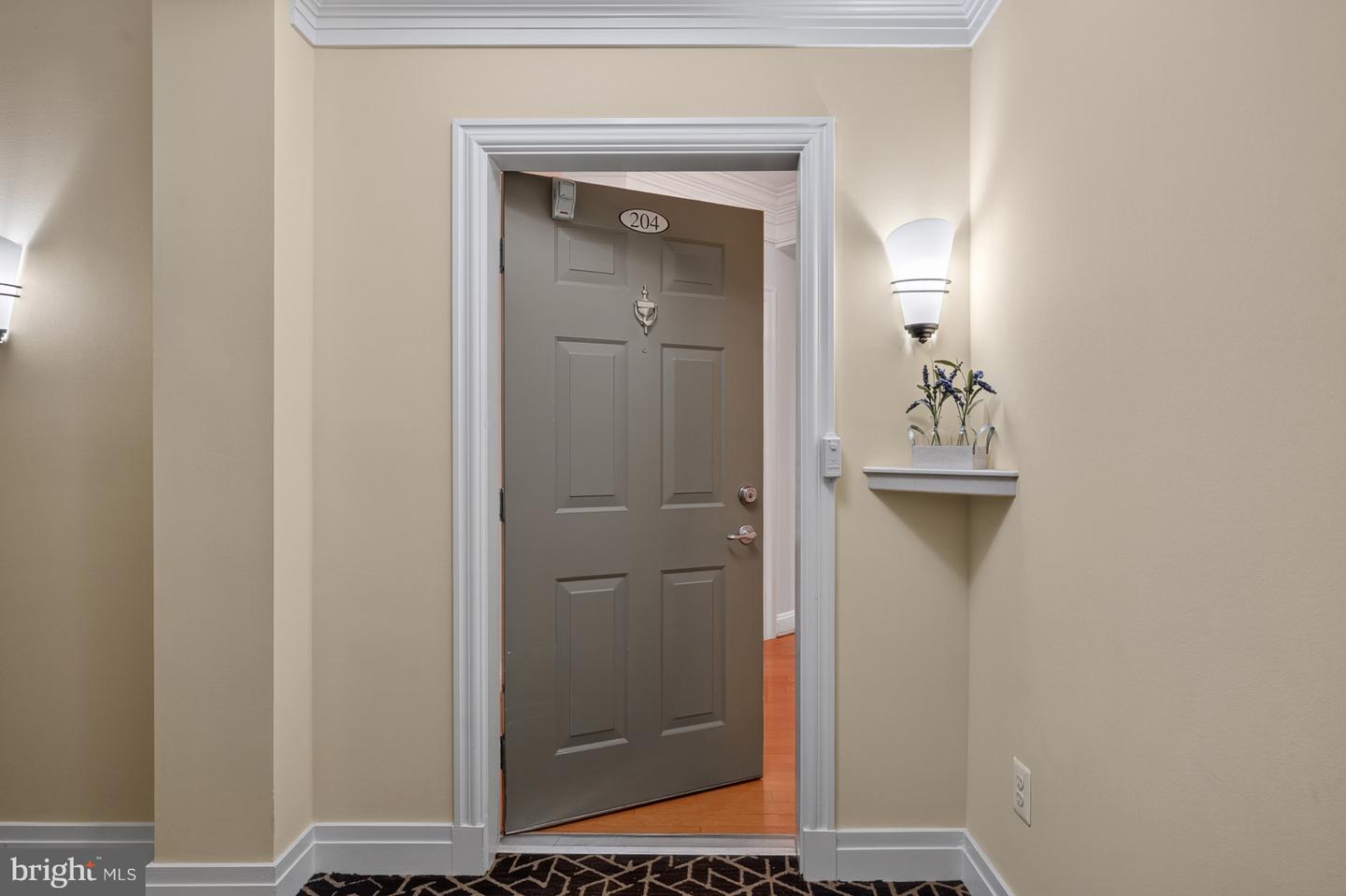 7880 ROLLING WOODS CT #204, SPRINGFIELD, Virginia 22152, 2 Bedrooms Bedrooms, 7 Rooms Rooms,2 BathroomsBathrooms,Residential,For sale,7880 ROLLING WOODS CT #204,VAFX2259570 MLS # VAFX2259570