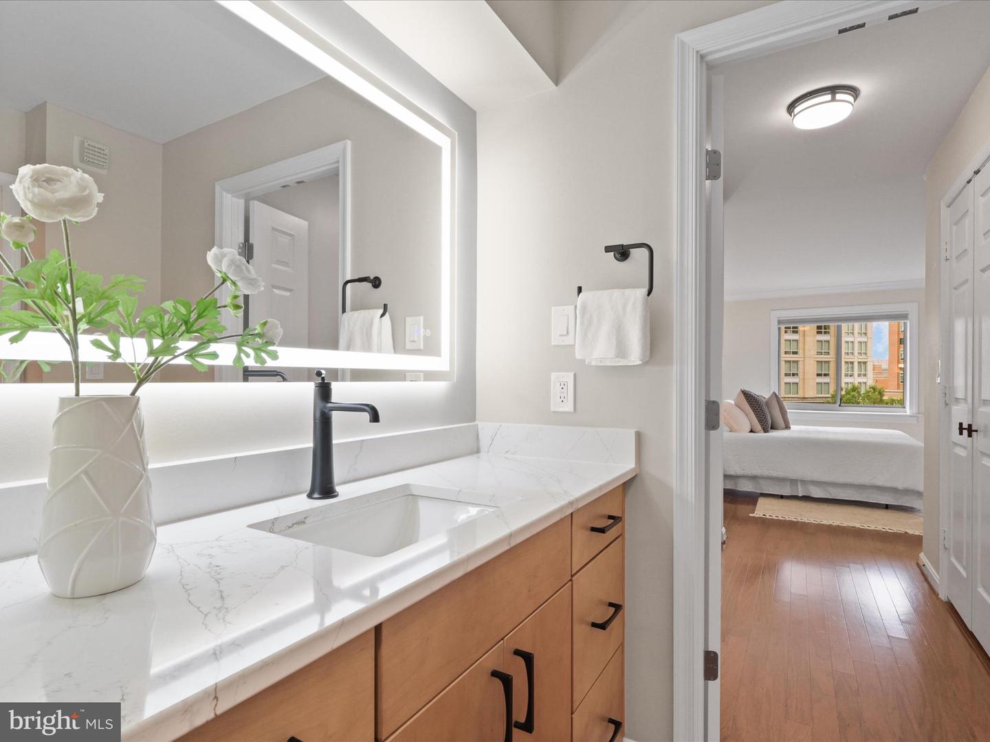 2121 JAMIESON AVE #607, ALEXANDRIA, Virginia 22314, 2 Bedrooms Bedrooms, ,2 BathroomsBathrooms,Residential,For sale,2121 JAMIESON AVE #607,VAAX2048374 MLS # VAAX2048374