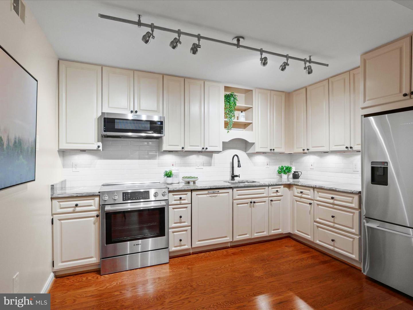 2121 JAMIESON AVE #607, ALEXANDRIA, Virginia 22314, 2 Bedrooms Bedrooms, ,2 BathroomsBathrooms,Residential,For sale,2121 JAMIESON AVE #607,VAAX2048374 MLS # VAAX2048374