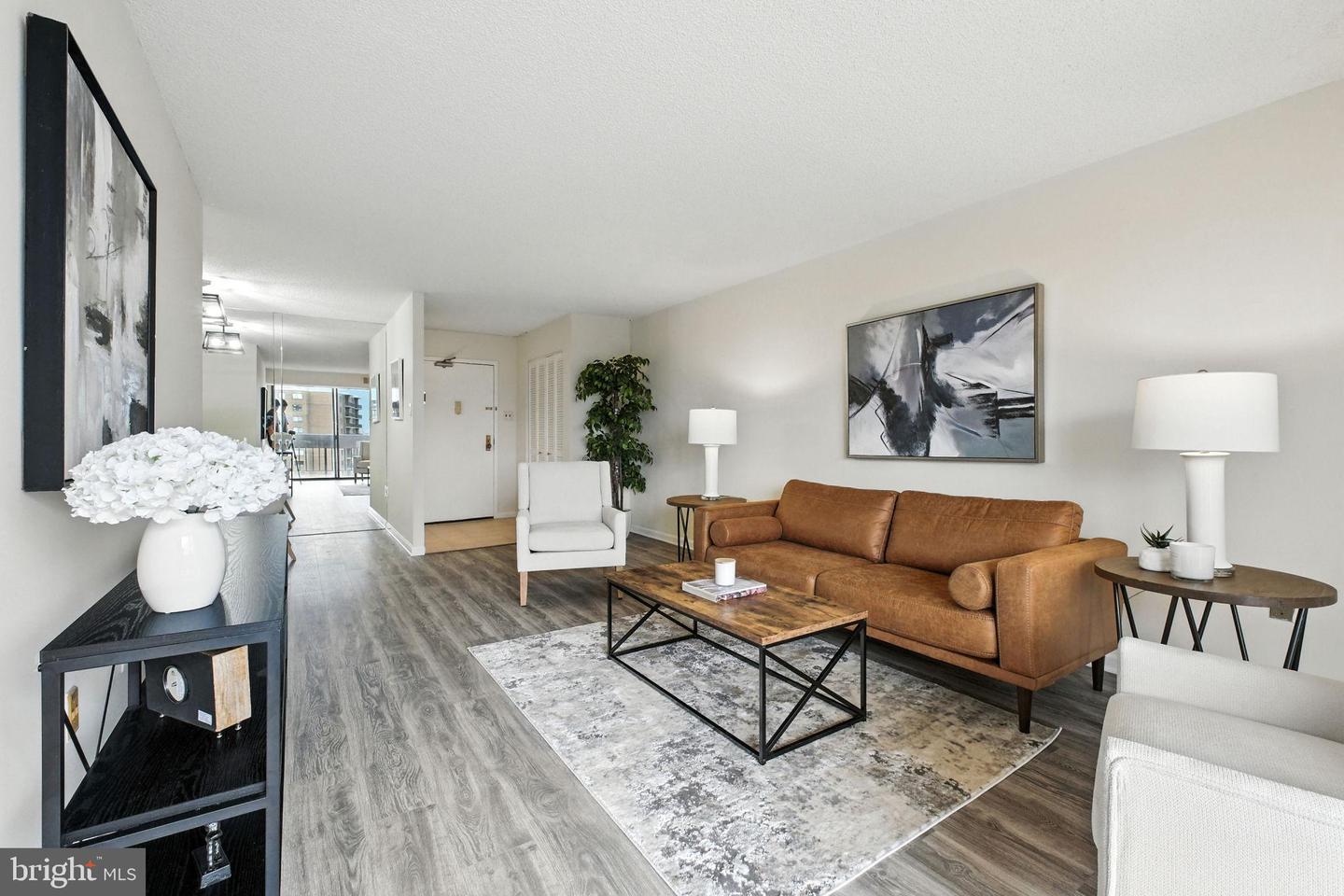 5300 HOLMES RUN PKWY #1210, ALEXANDRIA, Virginia 22304, 1 Bedroom Bedrooms, 2 Rooms Rooms,1 BathroomBathrooms,Residential,For sale,5300 HOLMES RUN PKWY #1210,VAAX2048396 MLS # VAAX2048396