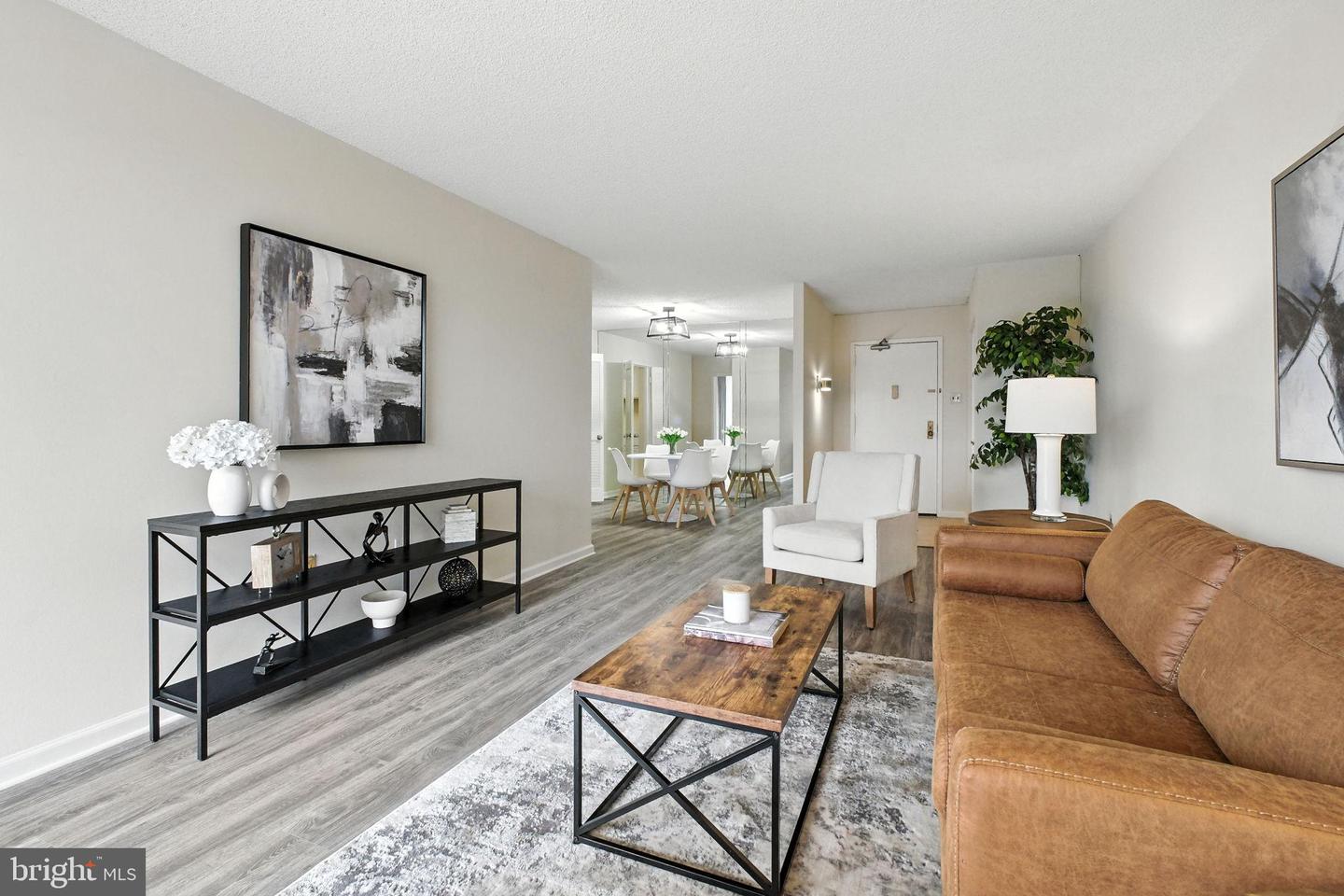 5300 HOLMES RUN PKWY #1210, ALEXANDRIA, Virginia 22304, 1 Bedroom Bedrooms, 2 Rooms Rooms,1 BathroomBathrooms,Residential,For sale,5300 HOLMES RUN PKWY #1210,VAAX2048396 MLS # VAAX2048396
