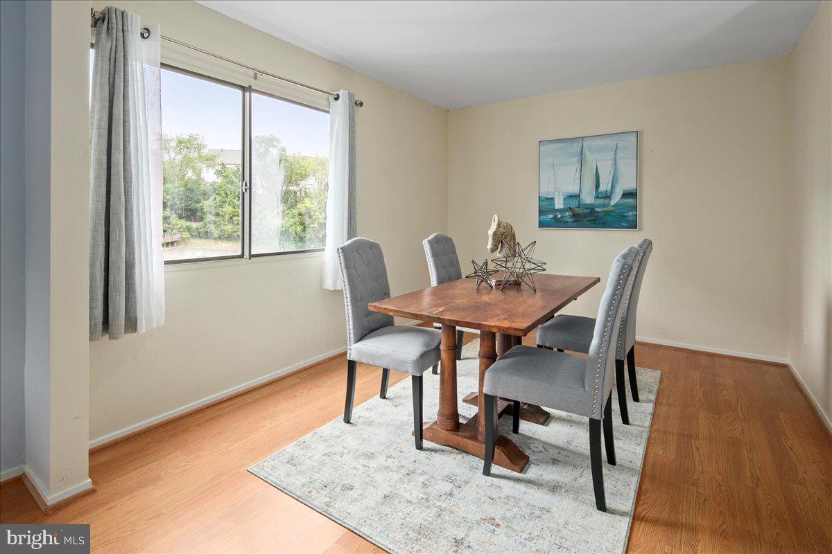 6101 EDSALL RD #702, ALEXANDRIA, Virginia 22304, 2 Bedrooms Bedrooms, 4 Rooms Rooms,2 BathroomsBathrooms,Residential,For sale,6101 EDSALL RD #702,VAAX2048478 MLS # VAAX2048478