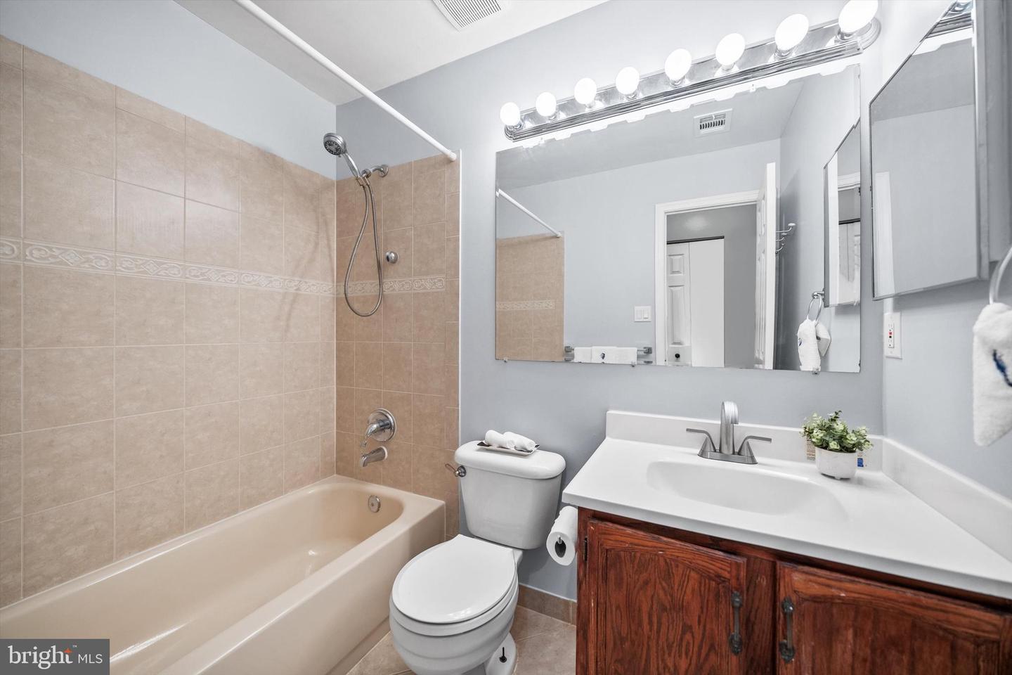10338 LATNEY RD, FAIRFAX, Virginia 22032, 3 Bedrooms Bedrooms, 7 Rooms Rooms,3 BathroomsBathrooms,Residential,For sale,10338 LATNEY RD,VAFX2260754 MLS # VAFX2260754