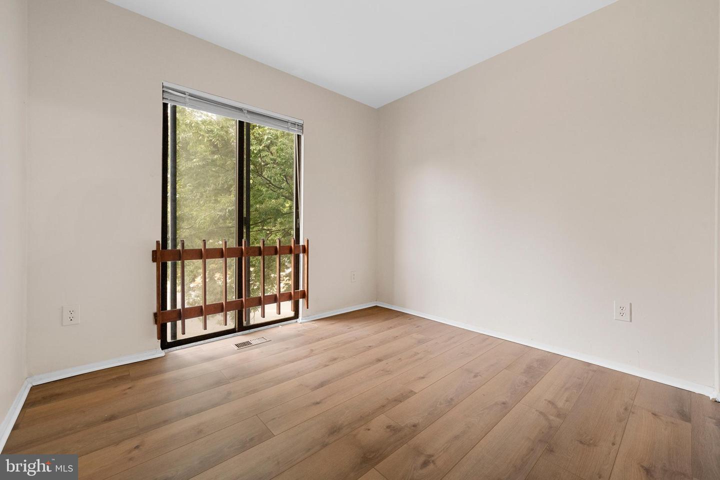 5036 NASH ST NE, WASHINGTON, District Of Columbia 20019, 3 Bedrooms Bedrooms, ,3 BathroomsBathrooms,Residential,For sale,5036 NASH ST NE,DCDC2215540 MLS # DCDC2215540
