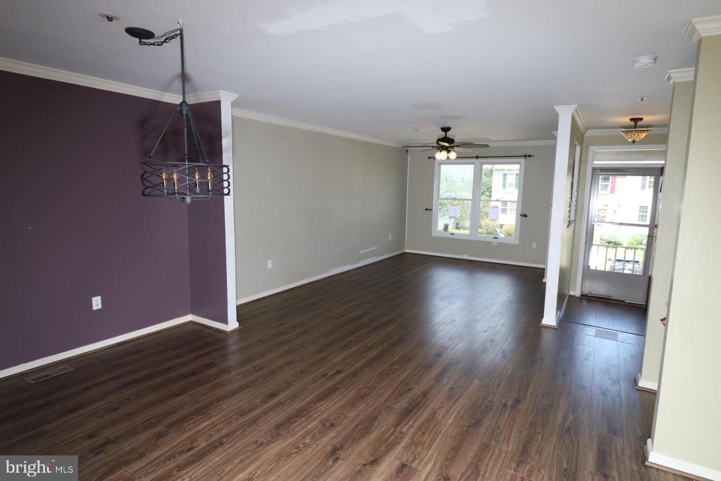 7854 BLUE GRAY CIR, MANASSAS, Virginia 20109, 3 Bedrooms Bedrooms, ,2 BathroomsBathrooms,Residential,For sale,7854 BLUE GRAY CIR,VAPW2101914 MLS # VAPW2101914