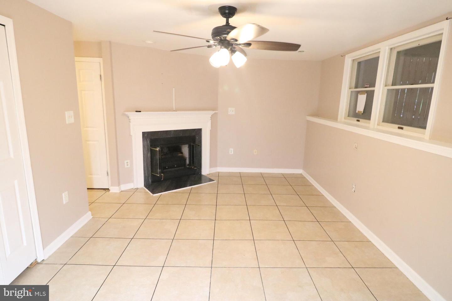 7854 BLUE GRAY CIR, MANASSAS, Virginia 20109, 3 Bedrooms Bedrooms, ,2 BathroomsBathrooms,Residential,For sale,7854 BLUE GRAY CIR,VAPW2101914 MLS # VAPW2101914
