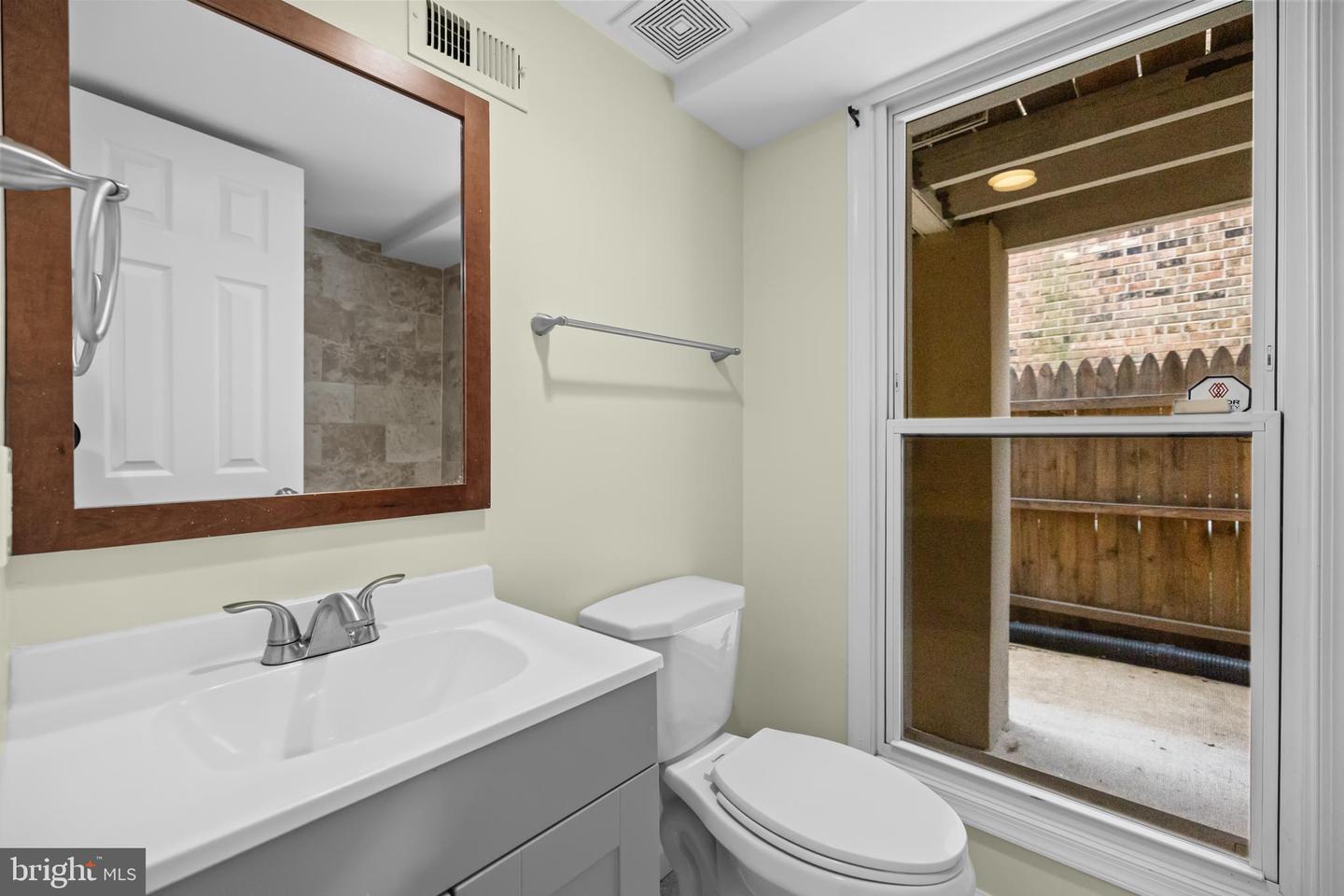 1724 W ST SE, WASHINGTON, District Of Columbia 20020, 4 Bedrooms Bedrooms, ,2 BathroomsBathrooms,Residential,For sale,1724 W ST SE,DCDC2215984 MLS # DCDC2215984