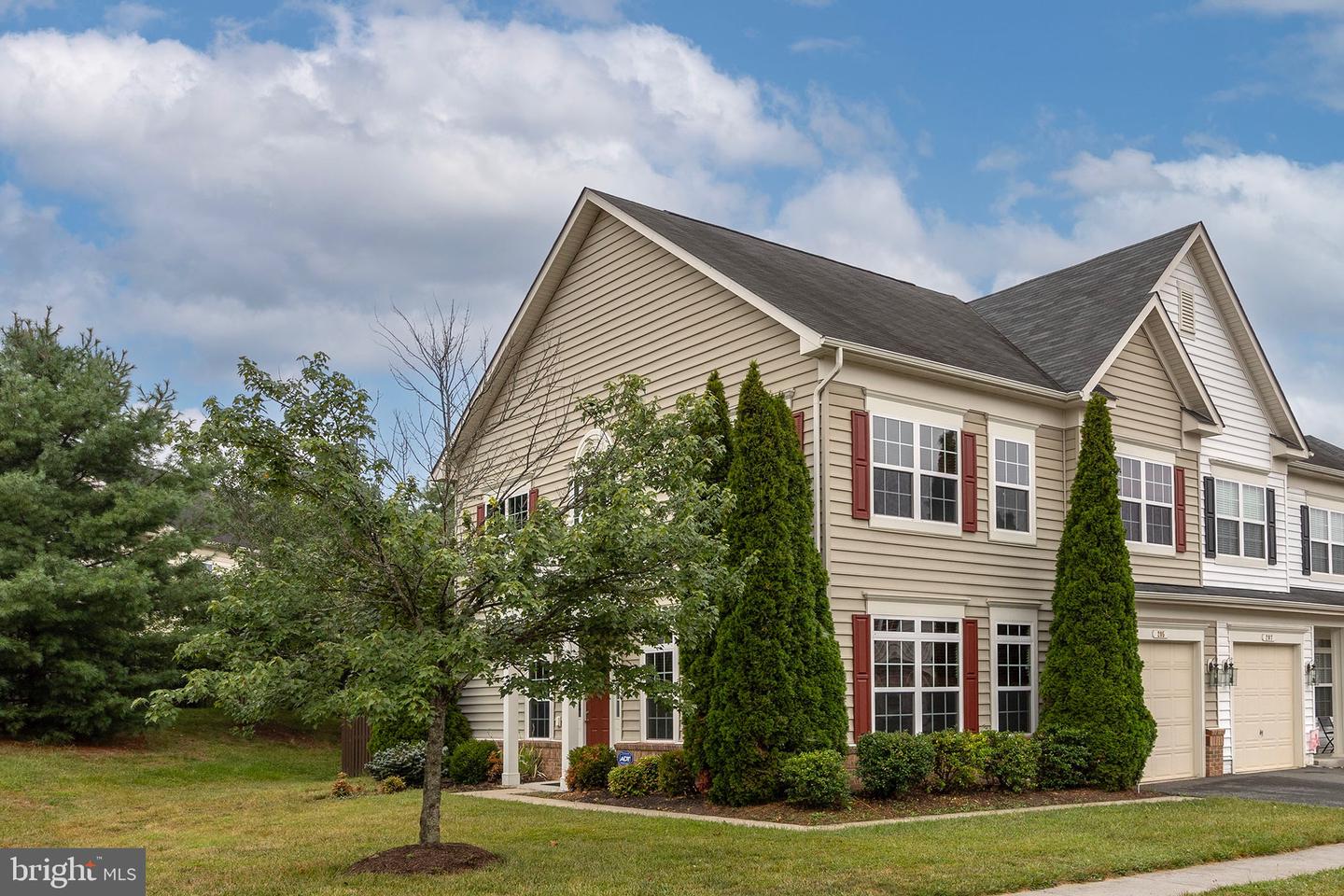 205 KINTYRE LN, STEPHENS CITY, Virginia 22655, 3 Bedrooms Bedrooms, ,2 BathroomsBathrooms,Residential,For sale,205 KINTYRE LN,VAFV2036290 MLS # VAFV2036290