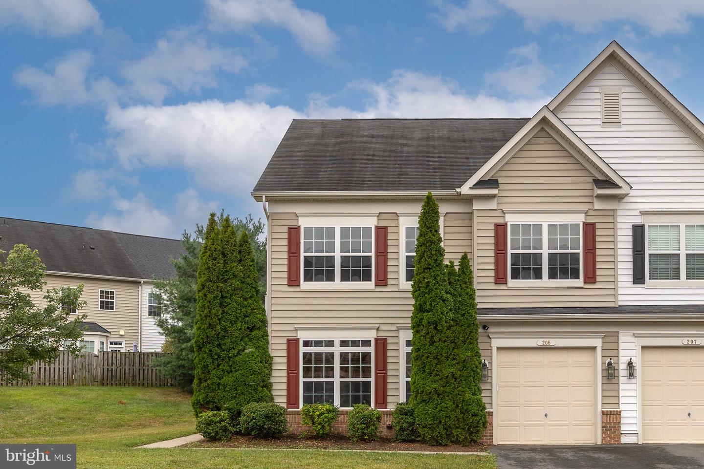 205 KINTYRE LN, STEPHENS CITY, Virginia 22655, 3 Bedrooms Bedrooms, ,2 BathroomsBathrooms,Residential,For sale,205 KINTYRE LN,VAFV2036290 MLS # VAFV2036290