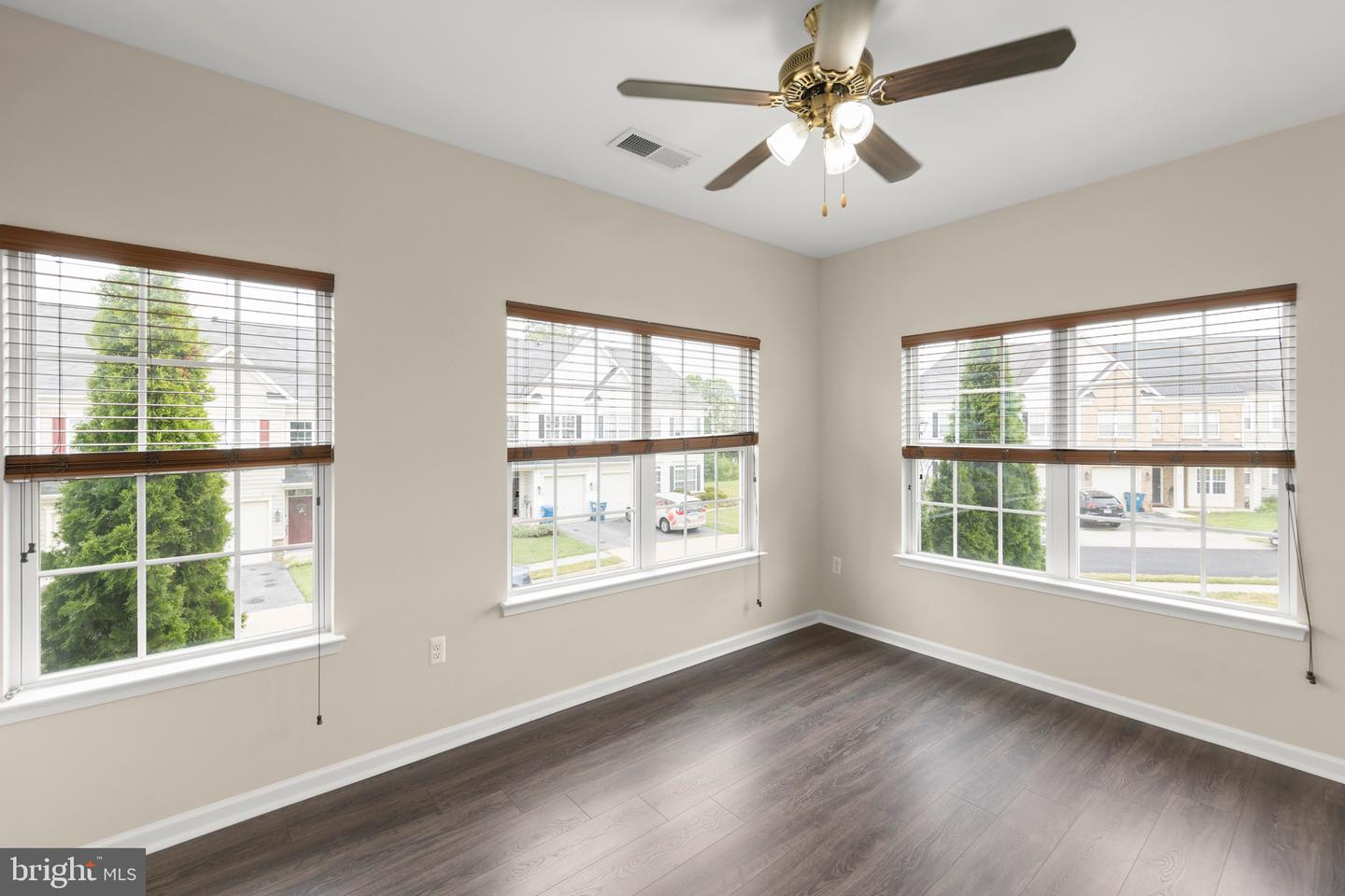 205 KINTYRE LN, STEPHENS CITY, Virginia 22655, 3 Bedrooms Bedrooms, ,2 BathroomsBathrooms,Residential,For sale,205 KINTYRE LN,VAFV2036290 MLS # VAFV2036290