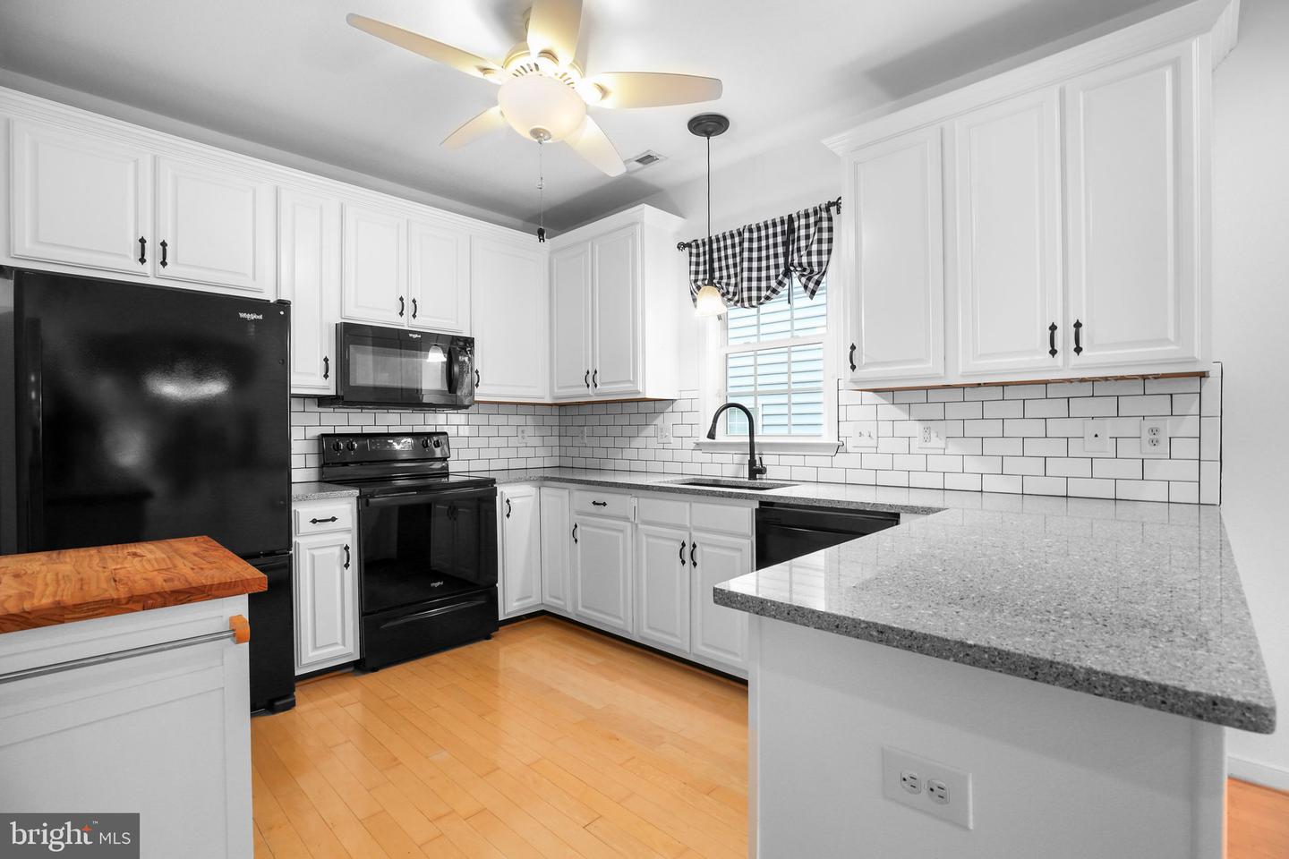 11921 LEGACY WOODS DR, FREDERICKSBURG, Virginia 22407, 3 Bedrooms Bedrooms, ,2 BathroomsBathrooms,Residential,For sale,11921 LEGACY WOODS DR,VASP2035672 MLS # VASP2035672