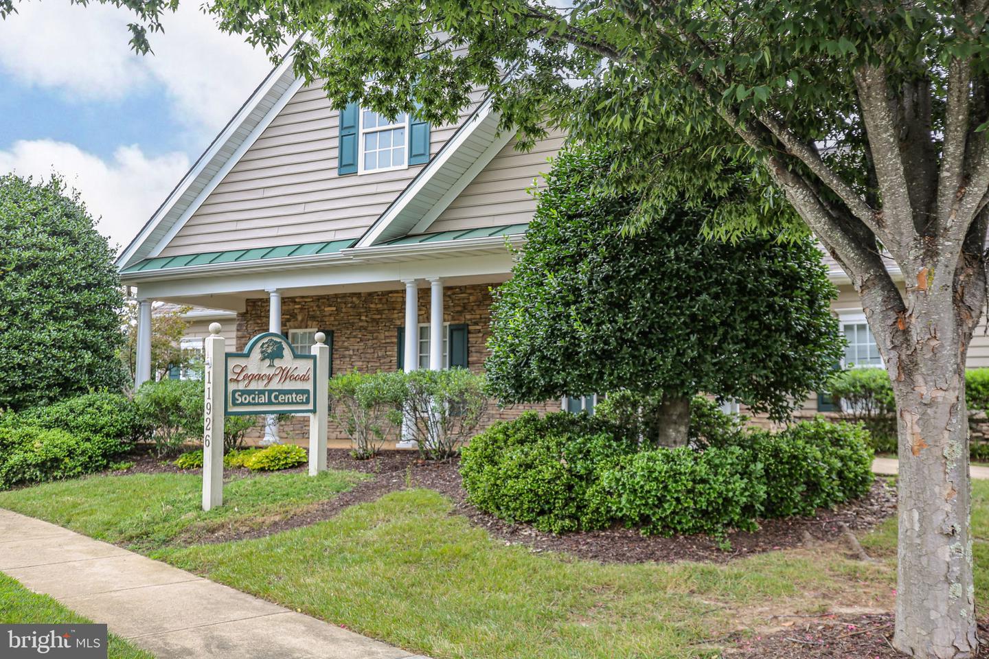 11921 LEGACY WOODS DR, FREDERICKSBURG, Virginia 22407, 3 Bedrooms Bedrooms, ,2 BathroomsBathrooms,Residential,For sale,11921 LEGACY WOODS DR,VASP2035672 MLS # VASP2035672