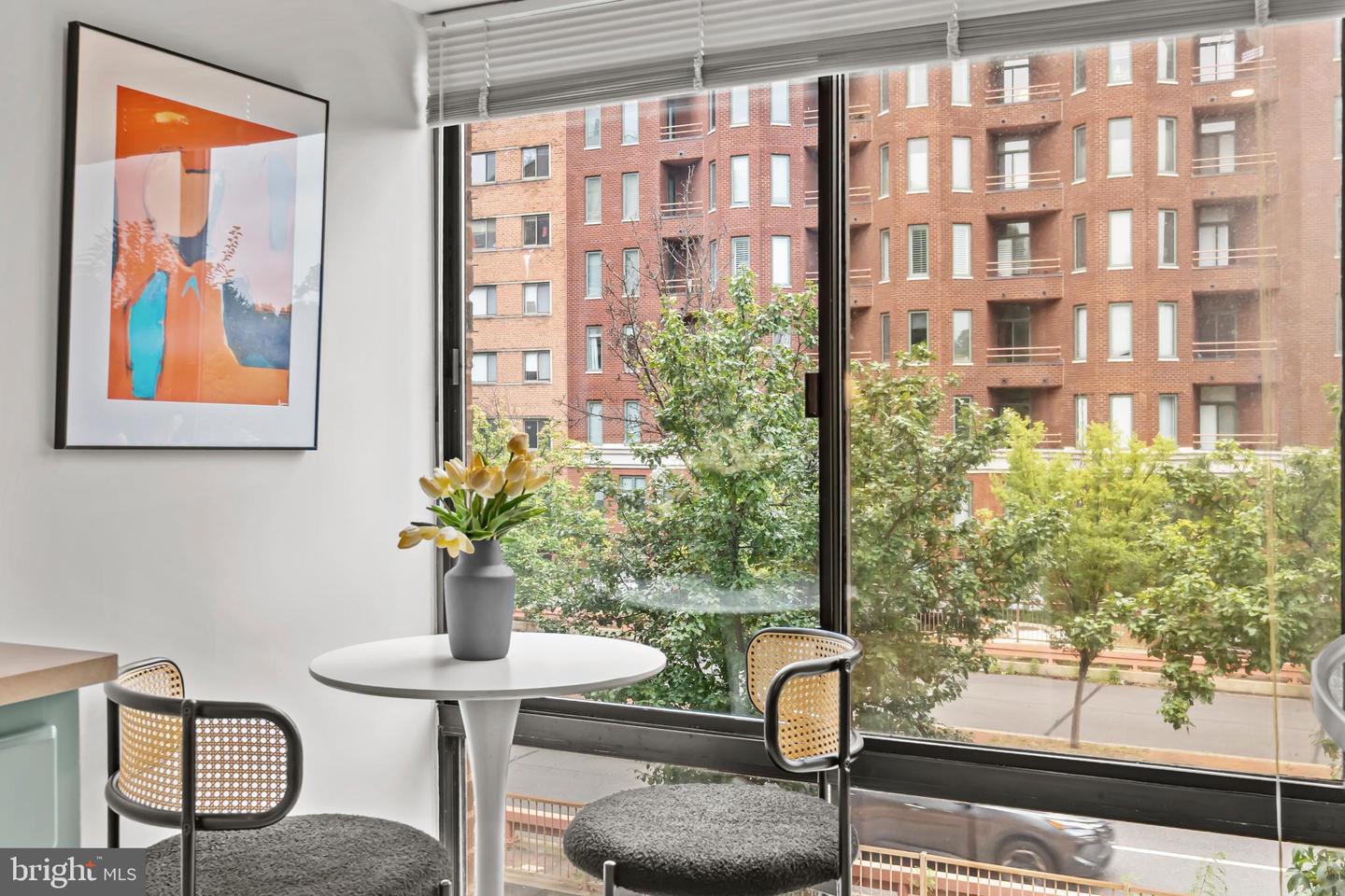 1001 26TH ST NW #308, WASHINGTON, District Of Columbia 20037, 2 Bedrooms Bedrooms, ,2 BathroomsBathrooms,Residential,For sale,1001 26TH ST NW #308,DCDC2216196 MLS # DCDC2216196