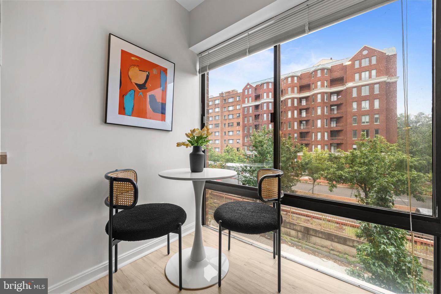 1001 26TH ST NW #308, WASHINGTON, District Of Columbia 20037, 2 Bedrooms Bedrooms, ,2 BathroomsBathrooms,Residential,For sale,1001 26TH ST NW #308,DCDC2216196 MLS # DCDC2216196