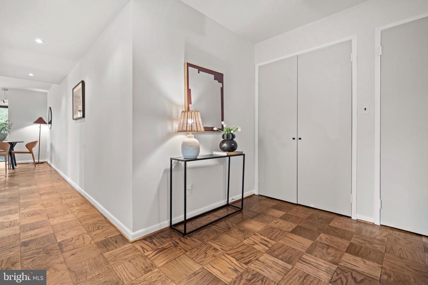 1001 26TH ST NW #308, WASHINGTON, District Of Columbia 20037, 2 Bedrooms Bedrooms, ,2 BathroomsBathrooms,Residential,For sale,1001 26TH ST NW #308,DCDC2216196 MLS # DCDC2216196
