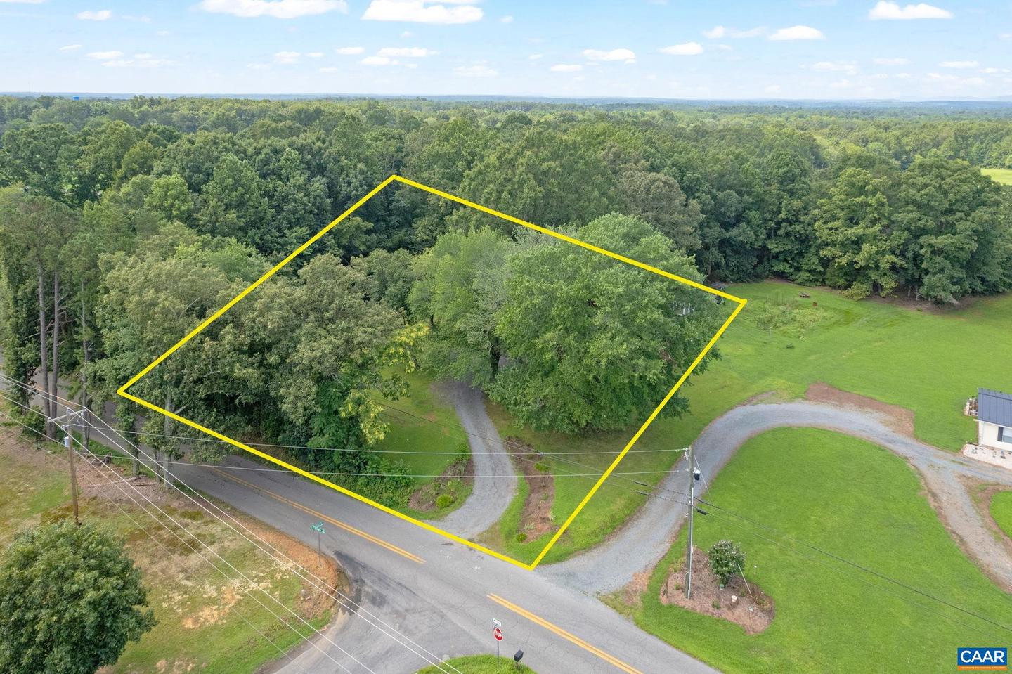 7714 BLENHEIM RD, SCOTTSVILLE, Virginia 24590, 3 Bedrooms Bedrooms, ,1 BathroomBathrooms,Residential,For sale,7714 BLENHEIM RD,668086 MLS # 668086